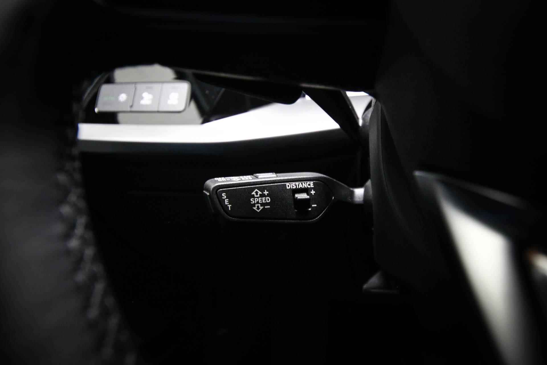Audi A3 Sportback 40 TFSI e S-Line Business edition | PHEV | ACC | NAVI | DAB | PDC | 17" - 30/61