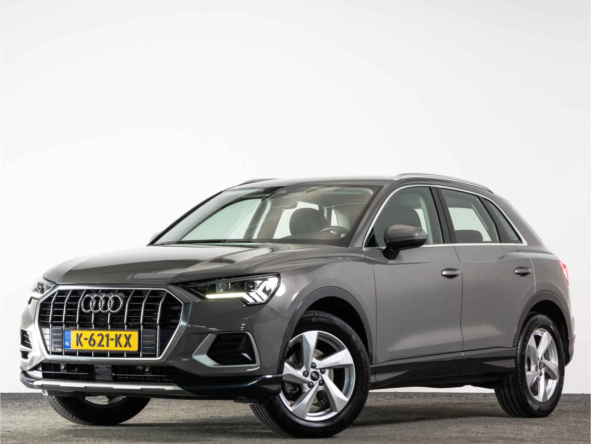 Audi Q3 35 TFSI 150 PK Business Edition | LED | Navigatie | Climate Control | - 37/37