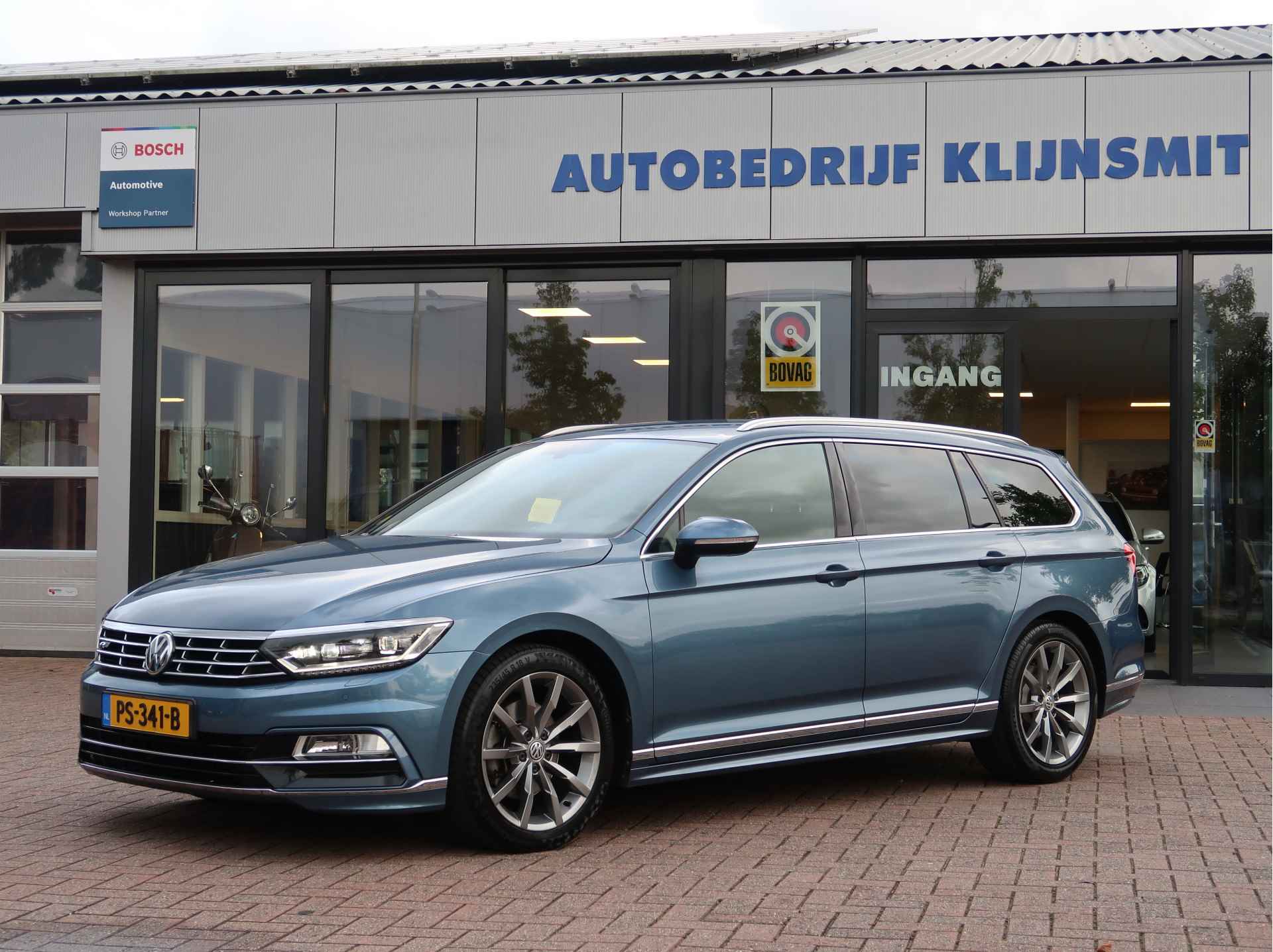 Volkswagen Passat Variant 1.6 TDI Highline Business R | Leder | Led | 18'' | - 5/32