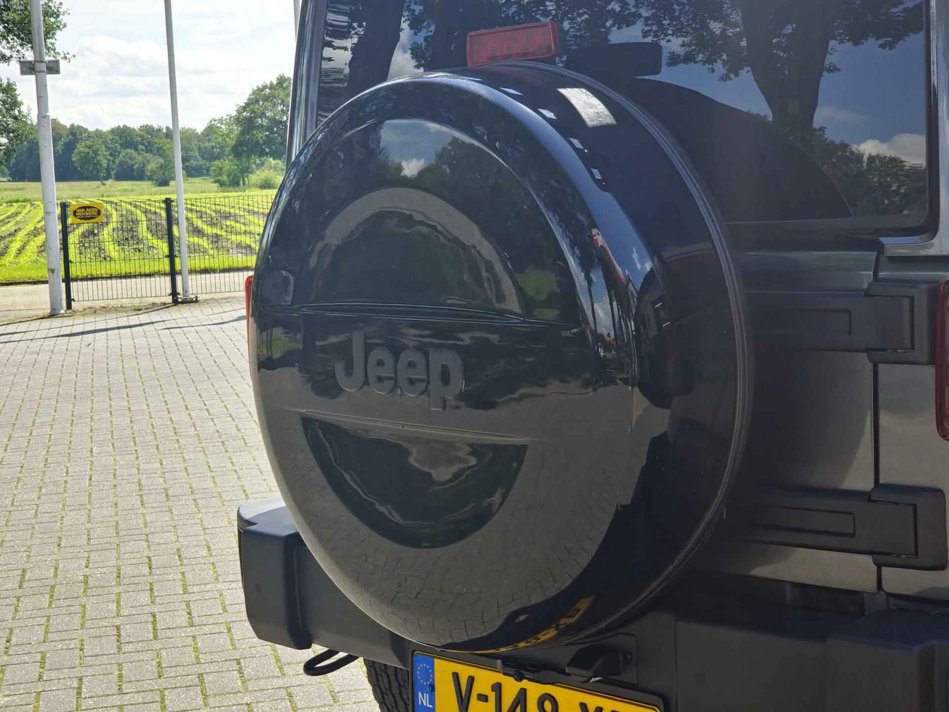 Jeep Wrangler 2.8 CRD Rubicon|Marge|Roofrack|sidebars|LED-bars|carplay|Camera|grijskenteken| - 13/25