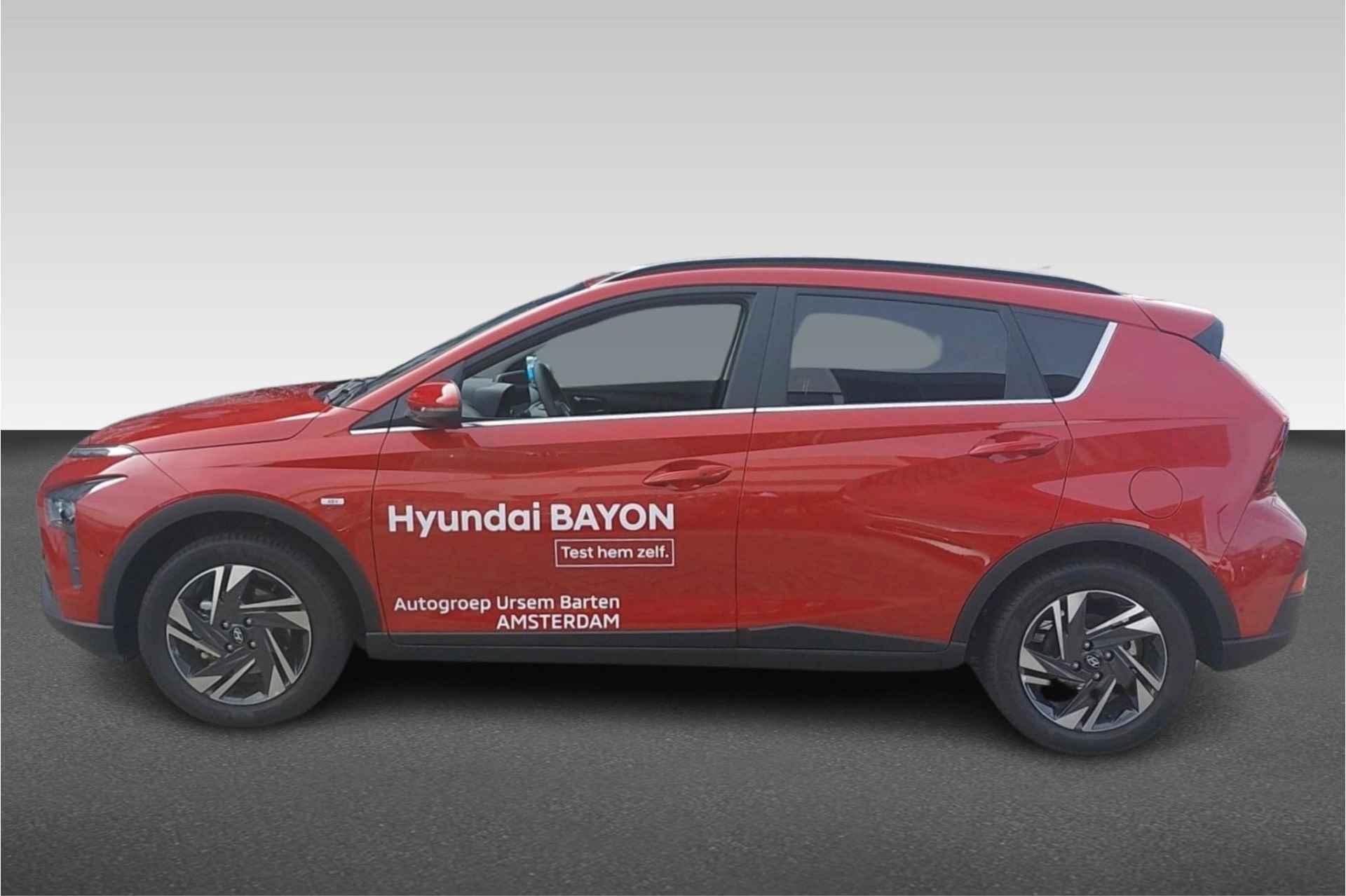 Hyundai Bayon 1.0 T-GDI Premium Sky | VAN €31.880 VOOR €29.630 Dragon Red - 3/23