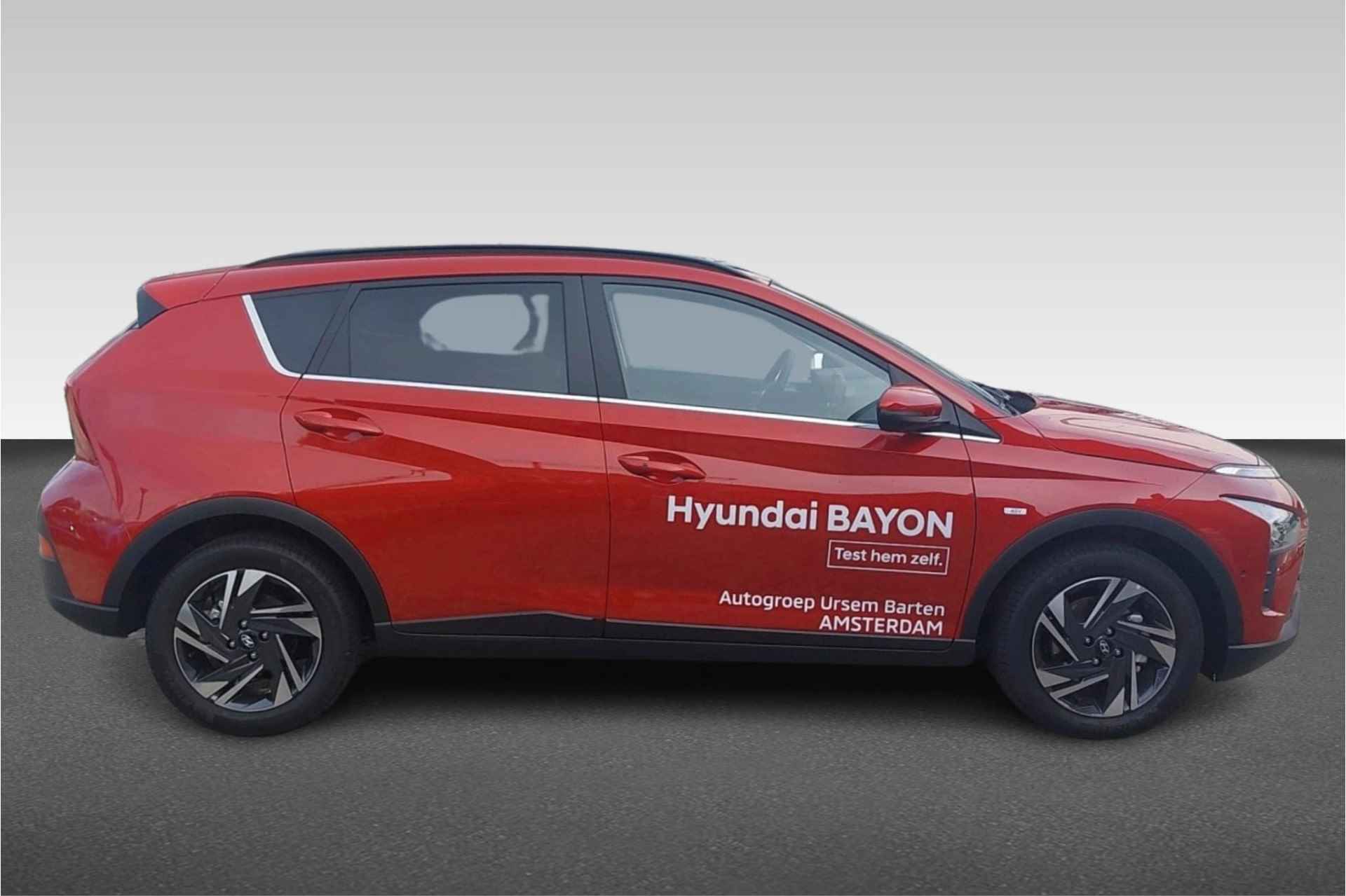 Hyundai Bayon 1.0 T-GDI Premium Sky | VAN €31.880 VOOR €29.630 Dragon Red - 5/23
