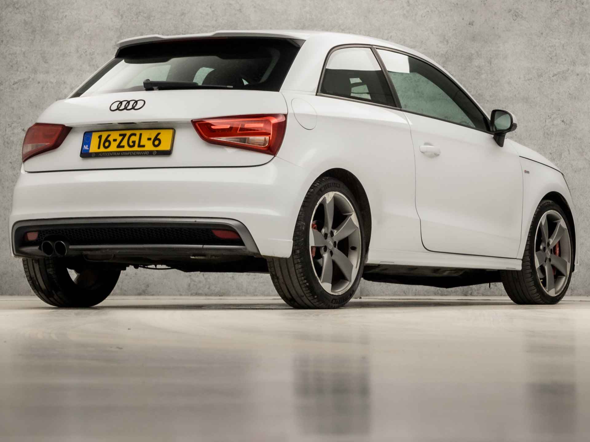 Audi A1 1.4 TFSI S-Line Sport (2X S-LINE, NAVIGATIE, CLIMATE, XENON, LEDER, SPORTSTOELEN, CRUISE, LM VELGEN, NIEUWE APK, NIEUWSTAAT) - 5/36