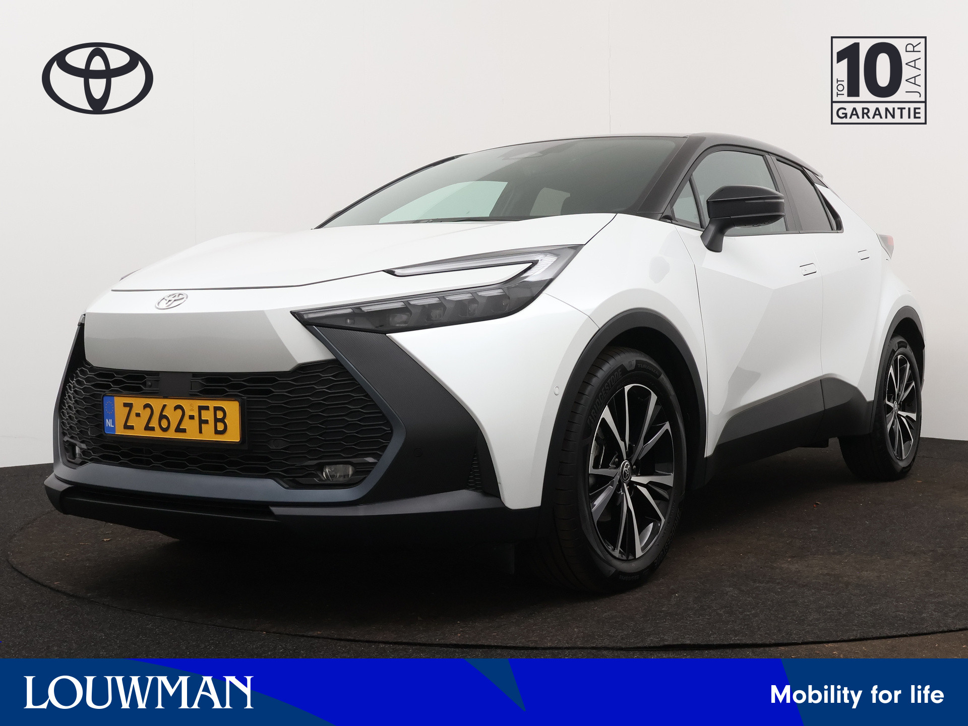 Toyota C-HR 1.8 Hybrid 140 First Edition | 360° Camera | Parkeersensoren | Navigatie | Elektrisch bedienbare achterklep |