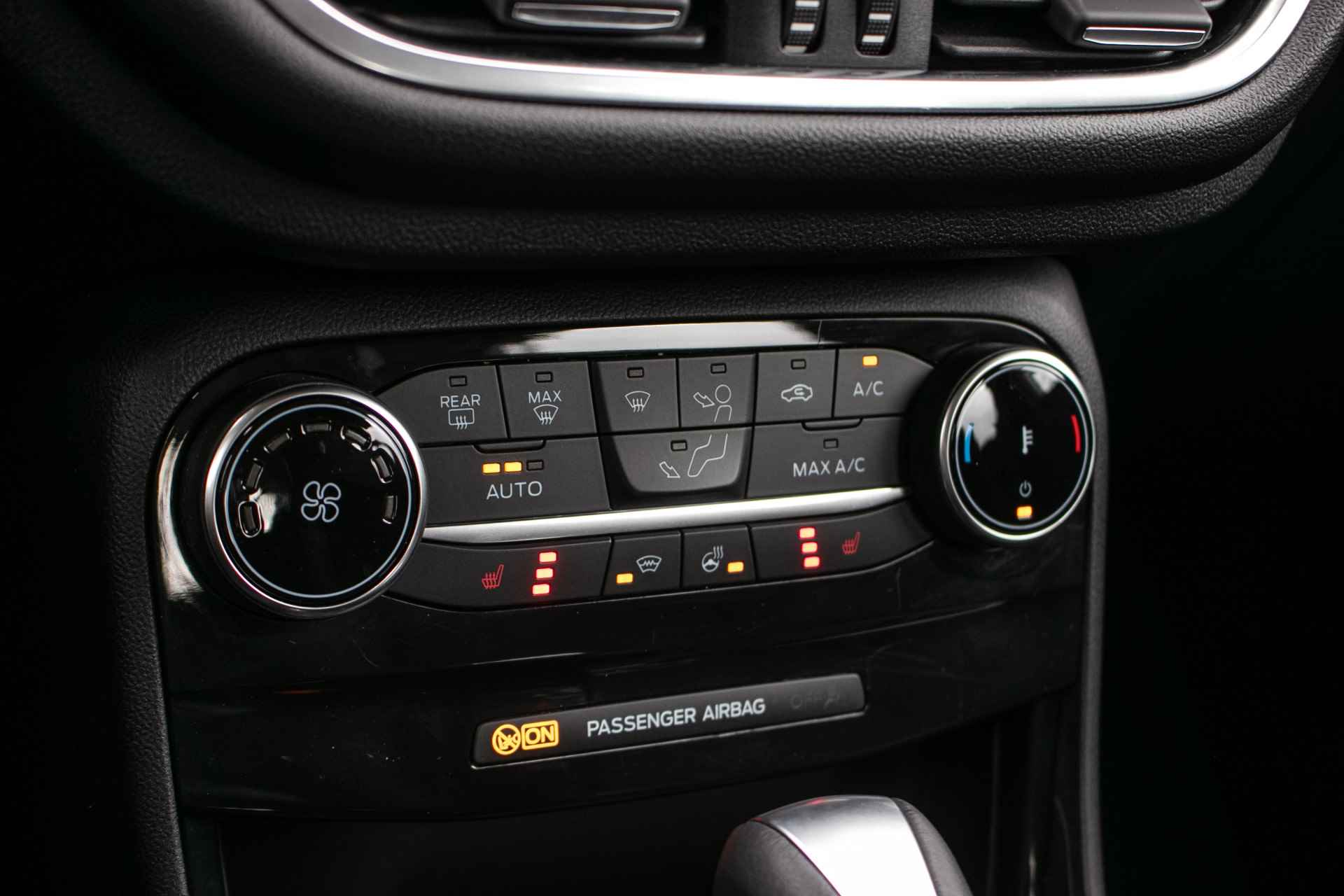 Ford Puma 1.0 EcoBoost Hybrid Titanium - All-in rijklrprs | navi | verw stuurwiel | carplay/android - 19/39
