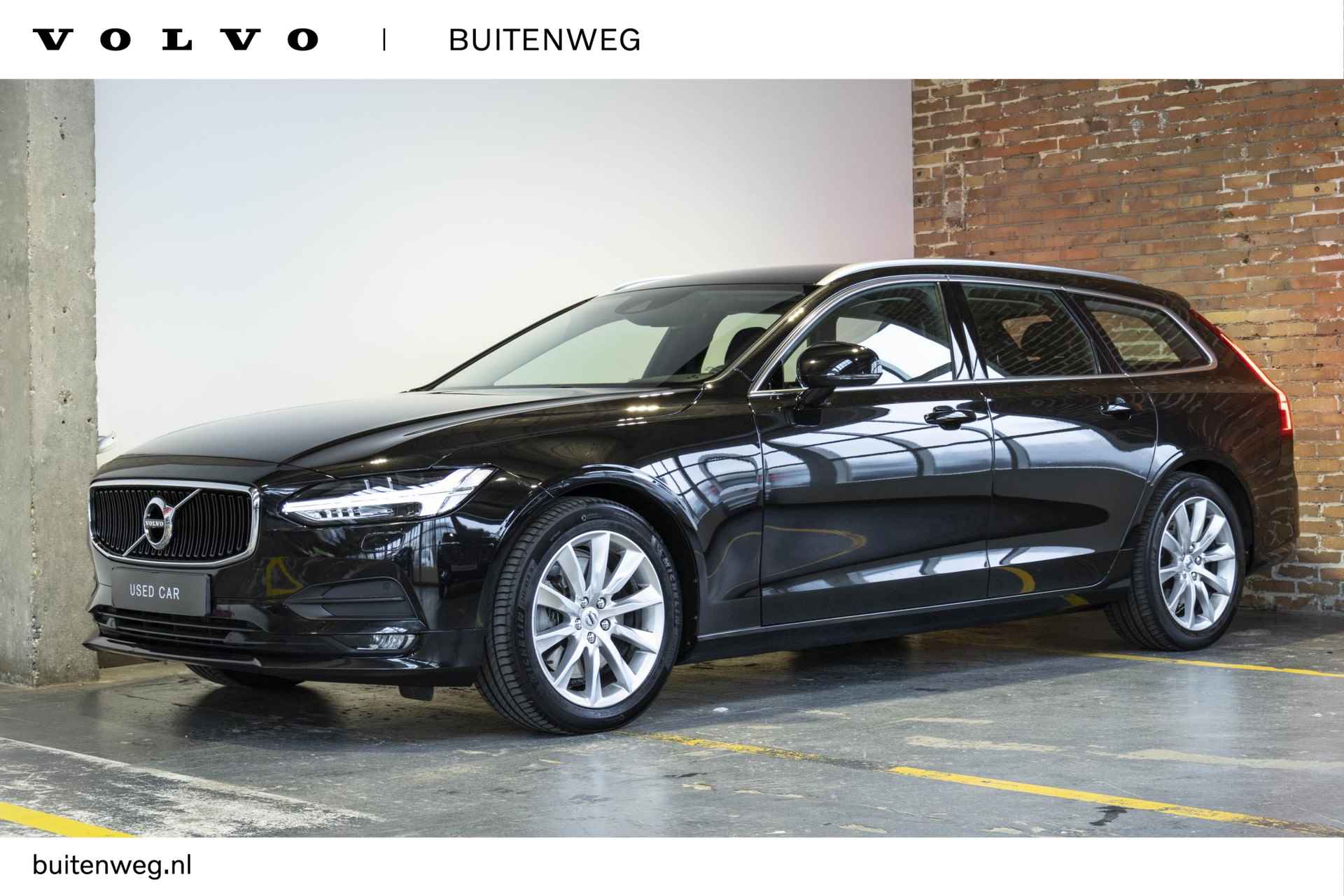 Volvo V90 T5 Automaat Momentum | Lederen bekleding | Stoelverwarming | Parkeercamera | Parkeersensoren voor + achter | Apple carplay/ Android auto | elektrisch bedienbare achterklep | BLIS | - 1/40