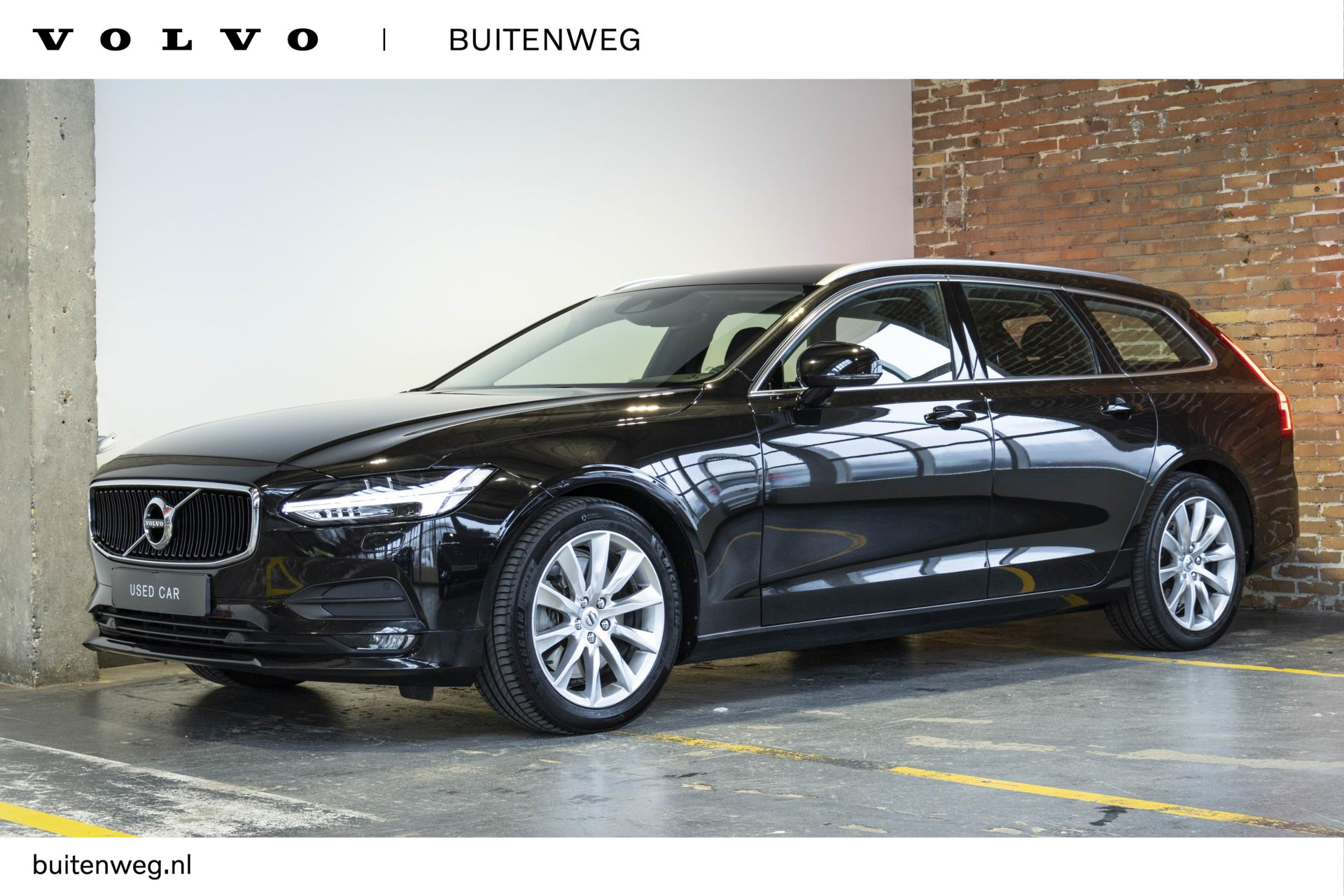 Volvo V90 T5 Automaat Momentum | Lederen bekleding | Stoelverwarming | Parkeercamera | Parkeersensoren voor + achter | Apple carplay/ Android auto | elektrisch bedienbare achterklep | BLIS |