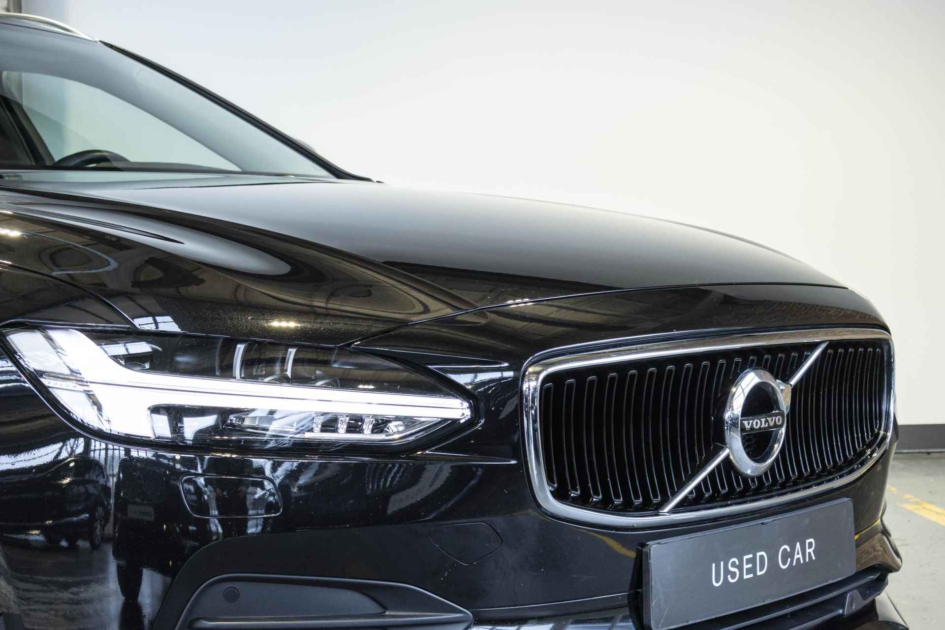 Volvo V90 T5 Automaat Momentum | Lederen bekleding | Stoelverwarming | Parkeercamera | Parkeersensoren voor + achter | Apple carplay/ Android auto | elektrisch bedienbare achterklep | BLIS | - 16/40