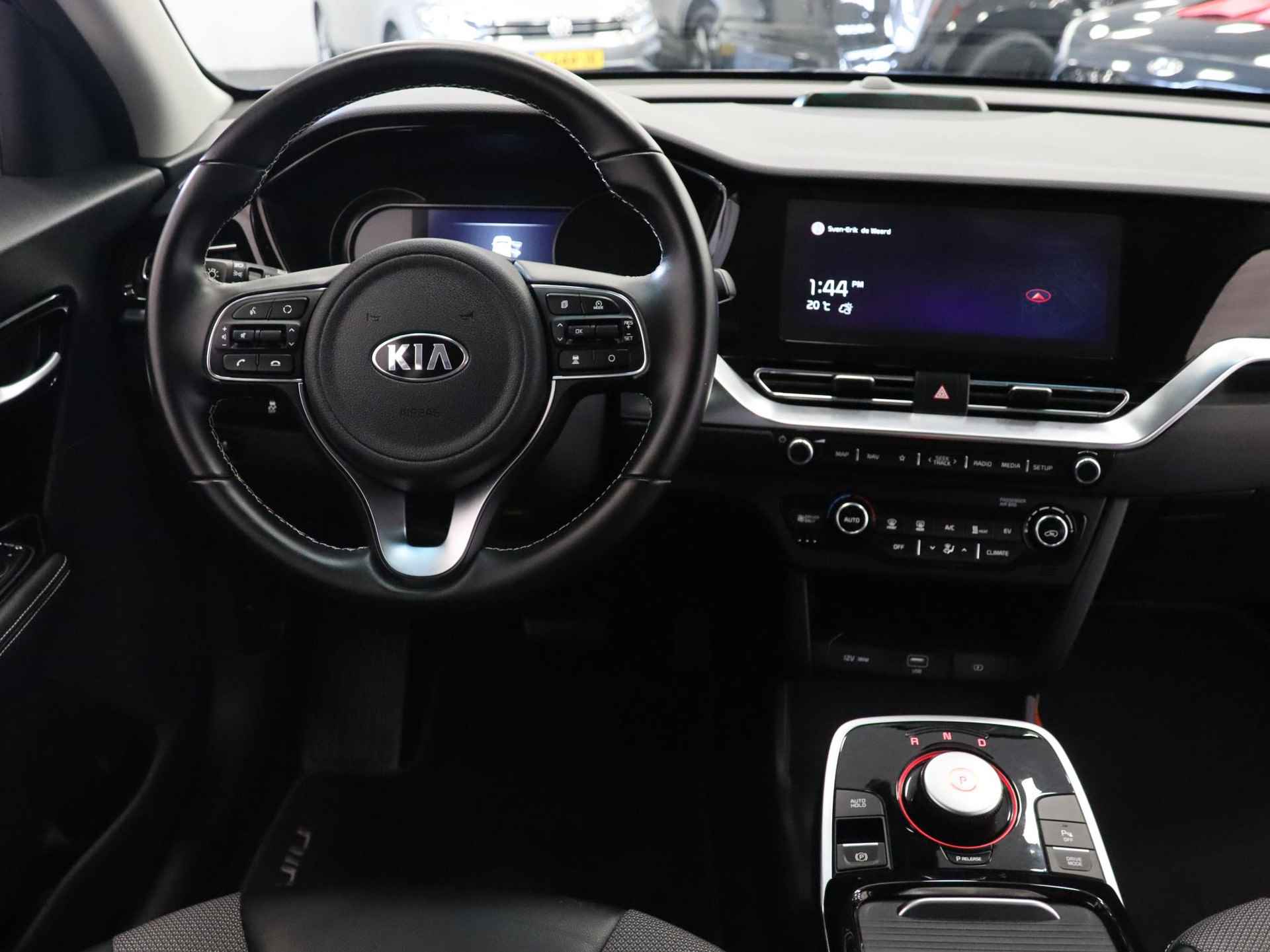Kia e-Niro DynamicLine 64 kWh | BTW AUTO | Trekhaak | 3-fase laden | Navigatie | Camera | Adaptieve cruise control | Android / Apple CarPlay | - 23/39