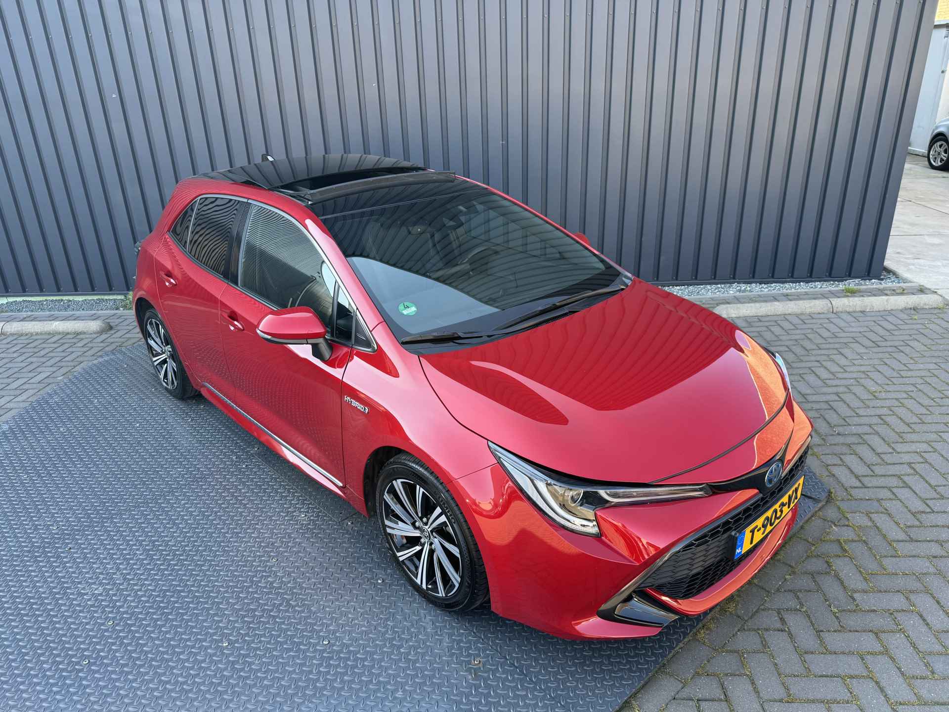 Toyota Corolla 1.8 Hybrid Dynamic | Schuif-kanteldak | NIEUWSTAAR | Rijklaar!! - 9/34