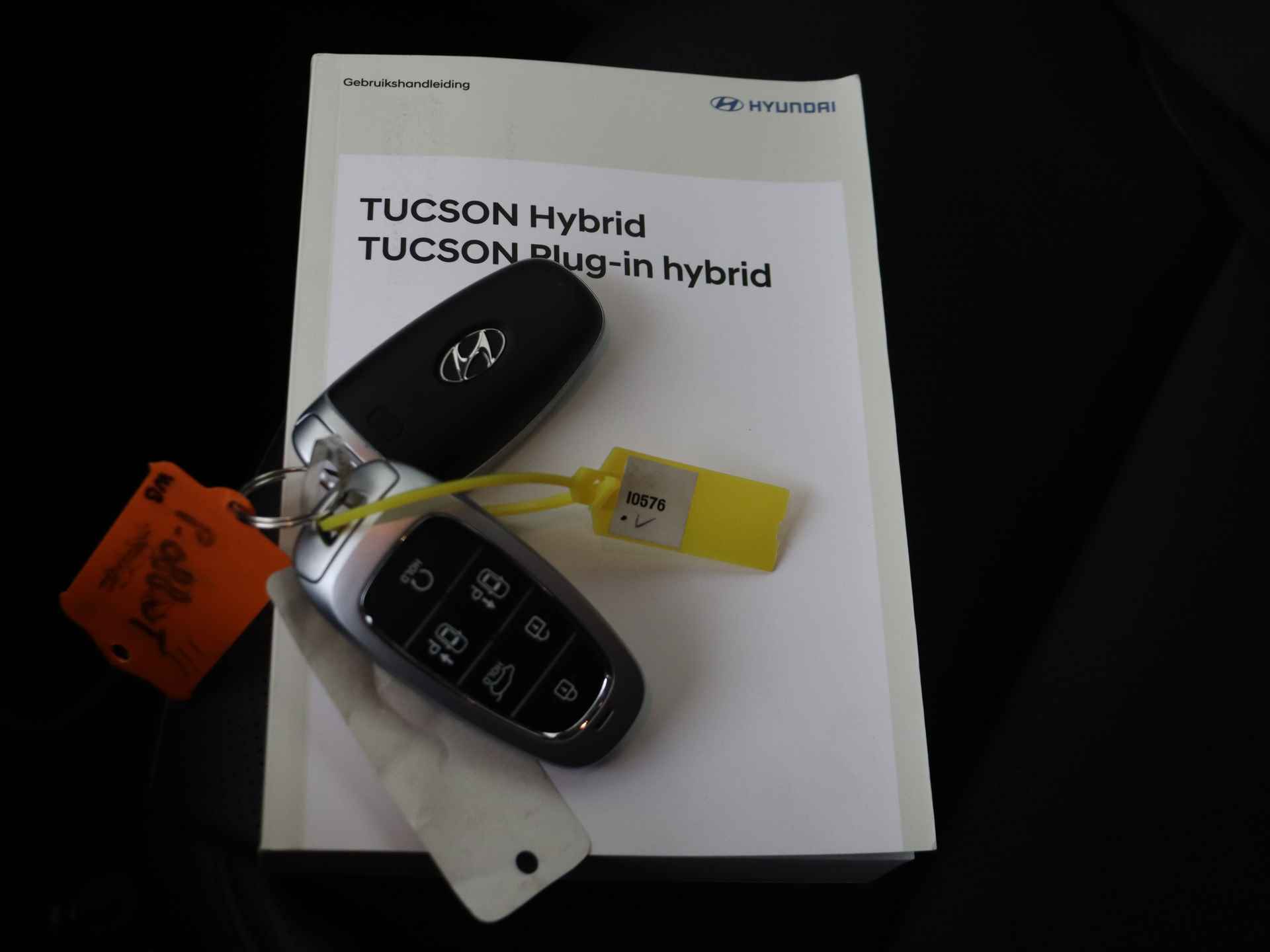 Hyundai Tucson 1.6 T-GDI PHEV Premium Automaat | Leder | Navigatie | 19 inch Lichtmetalen velgen - 24/38