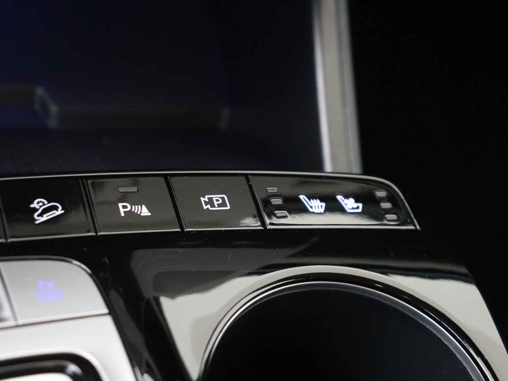Hyundai Tucson 1.6 T-GDI PHEV Premium Automaat | Leder | Navigatie | 19 inch Lichtmetalen velgen - 27/38