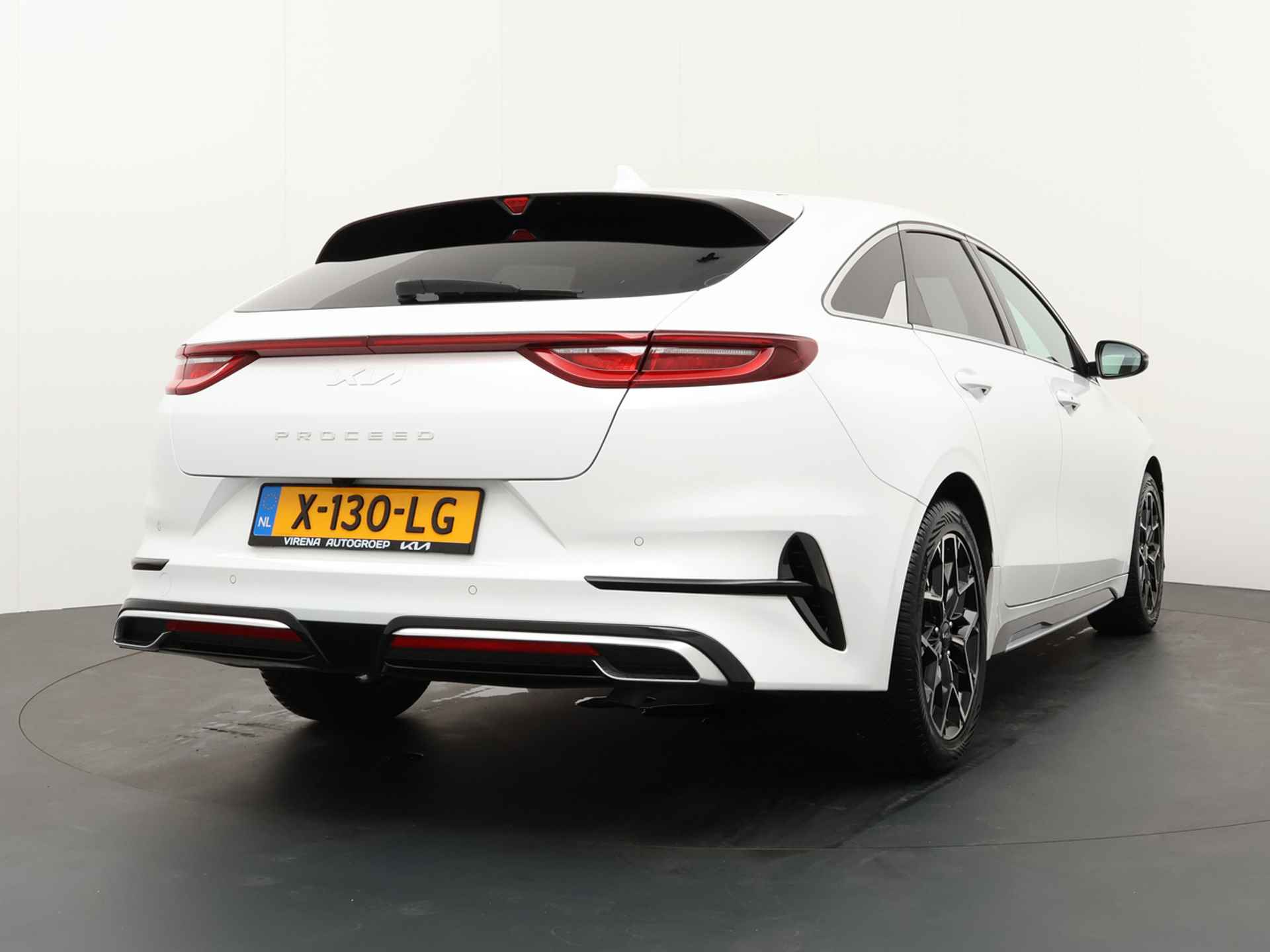 Kia ProCeed 1.5 T-GDi GT-Line LED Koplampen - Adaptief Cruise Control - Navigatie- Climate Control - Apple/Android Carplay - - Fabrieksgarantie tot 14-12-2030 - 8/48