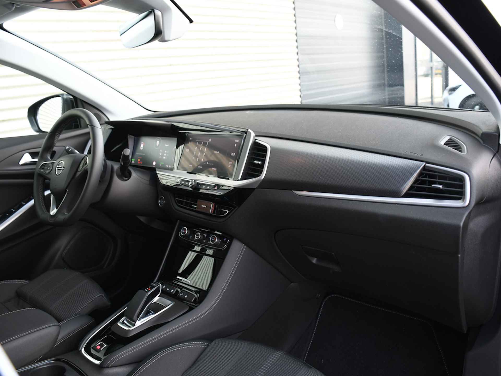 Opel Grandland Elegance 1.6 Turbo Hybrid 225pk Automaat WINTER PACK | ADAPT. CRUISE | 18'' LM | DODE HOEK | KEYLESS ENTRY | DAB - 11/33