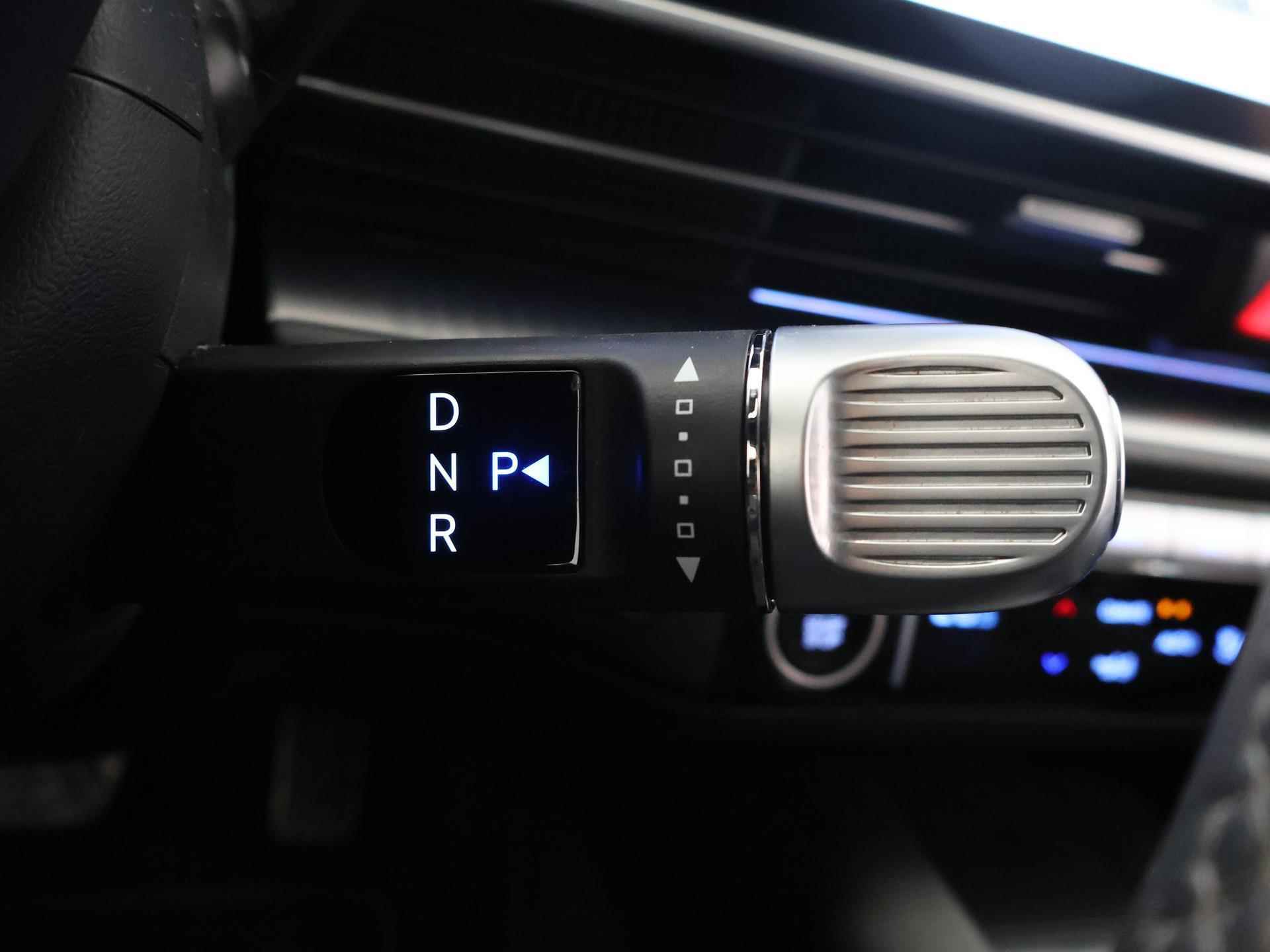 Hyundai IONIQ 6 First Edition AWD 77 kWh | Panoramadak | Bose Sound | Navigatie | Parkeercamera | Climate Control | - 31/50