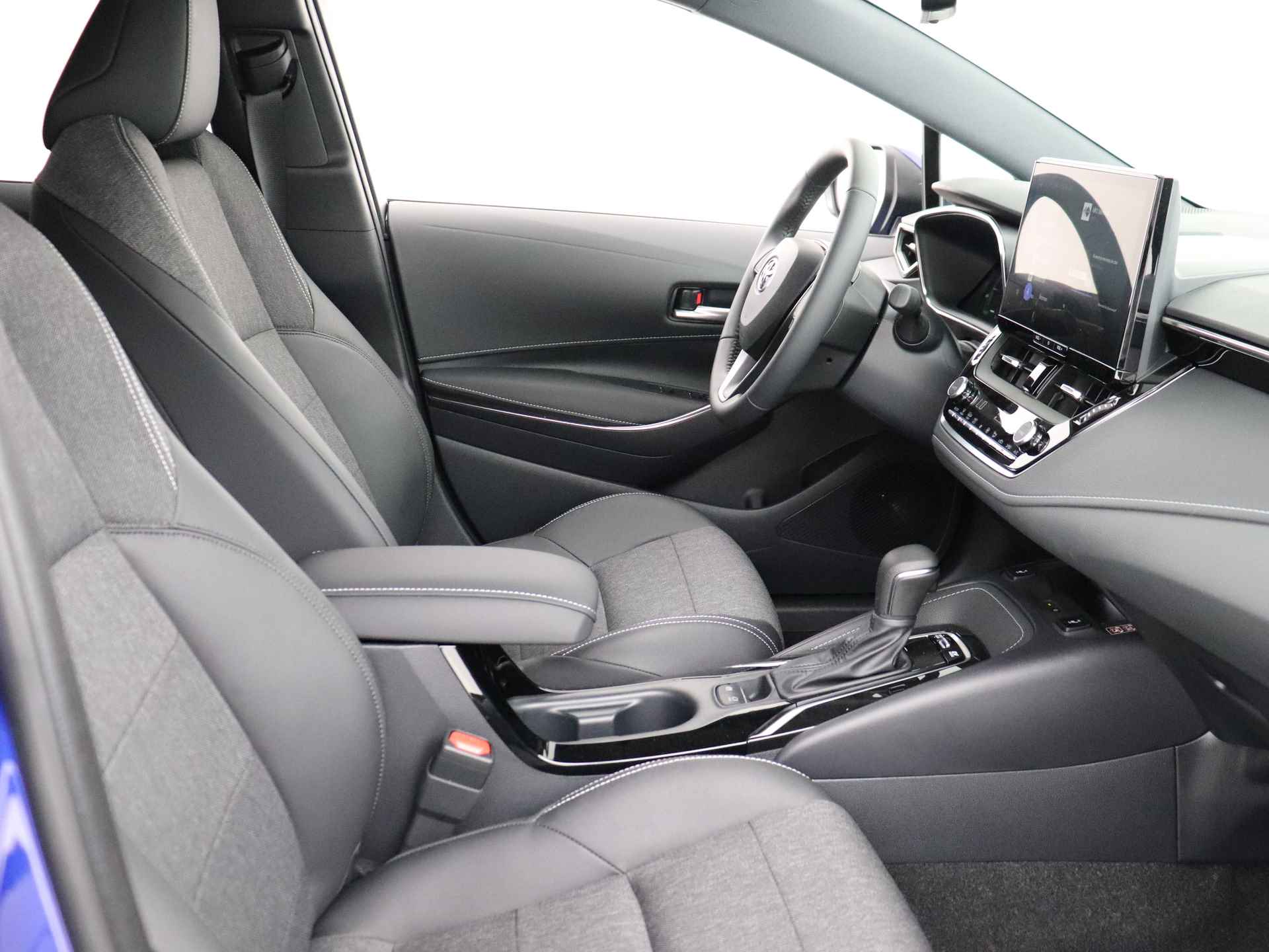 Toyota Corolla Touring Sports 1.8 Hybrid First Edition | Apple Carplay | Android Auto | Parkeersensoren | Half leder | - 12/44