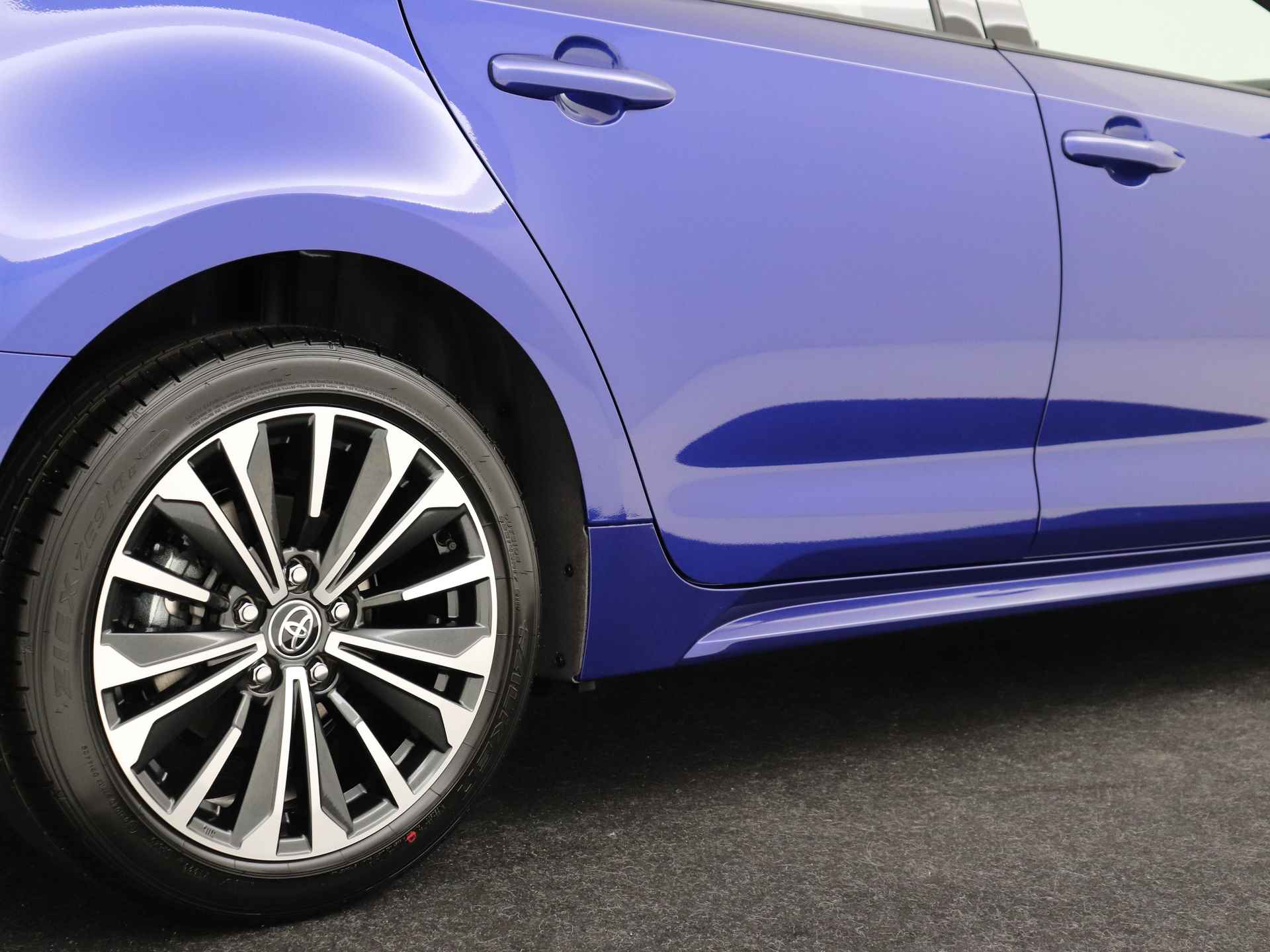 Toyota Corolla Touring Sports 1.8 Hybrid First Edition | Apple Carplay | Android Auto | Parkeersensoren | Half leder | - 35/44