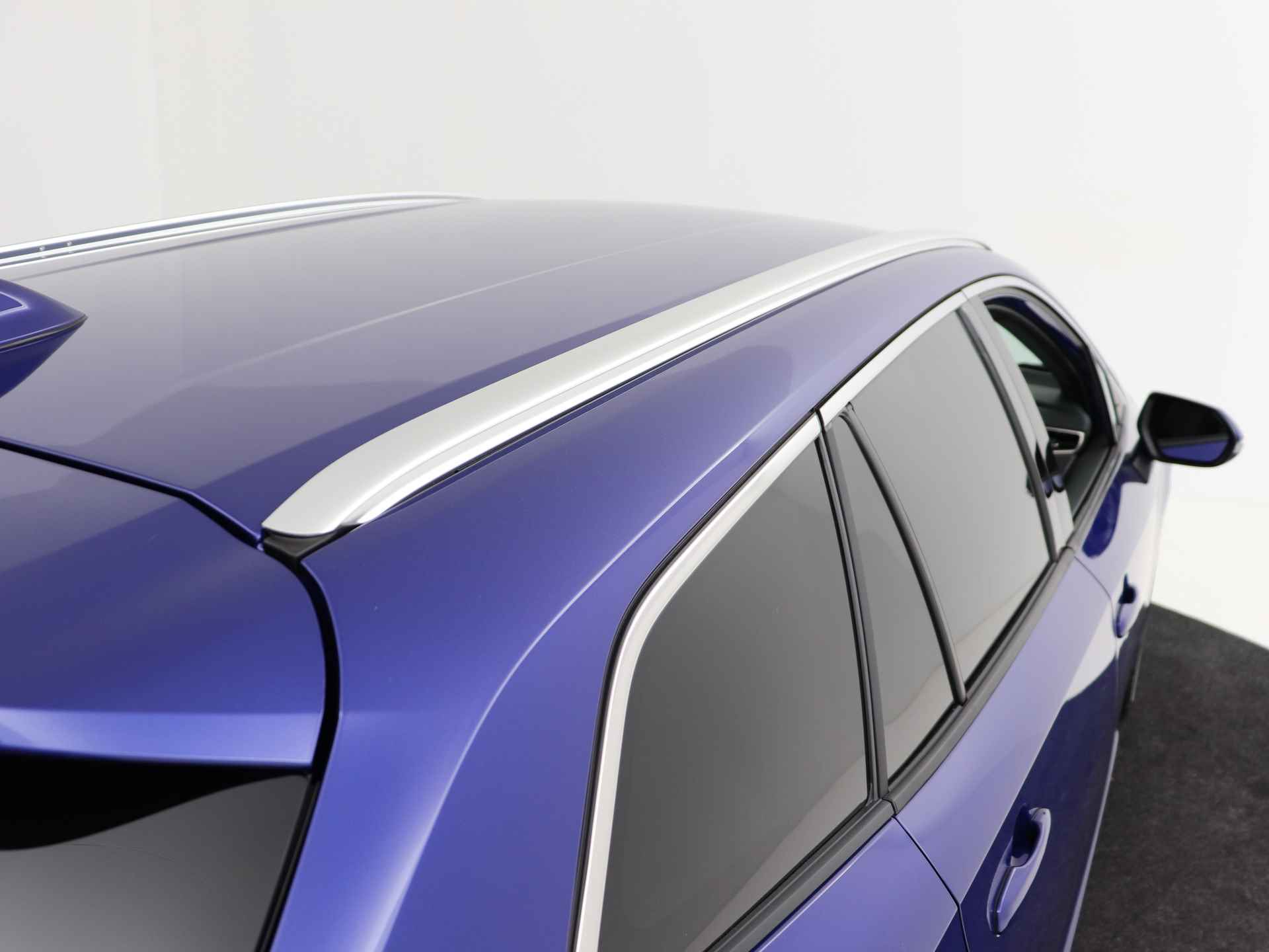 Toyota Corolla Touring Sports 1.8 Hybrid First Edition | Apple Carplay | Android Auto | Parkeersensoren | Half leder | - 39/44