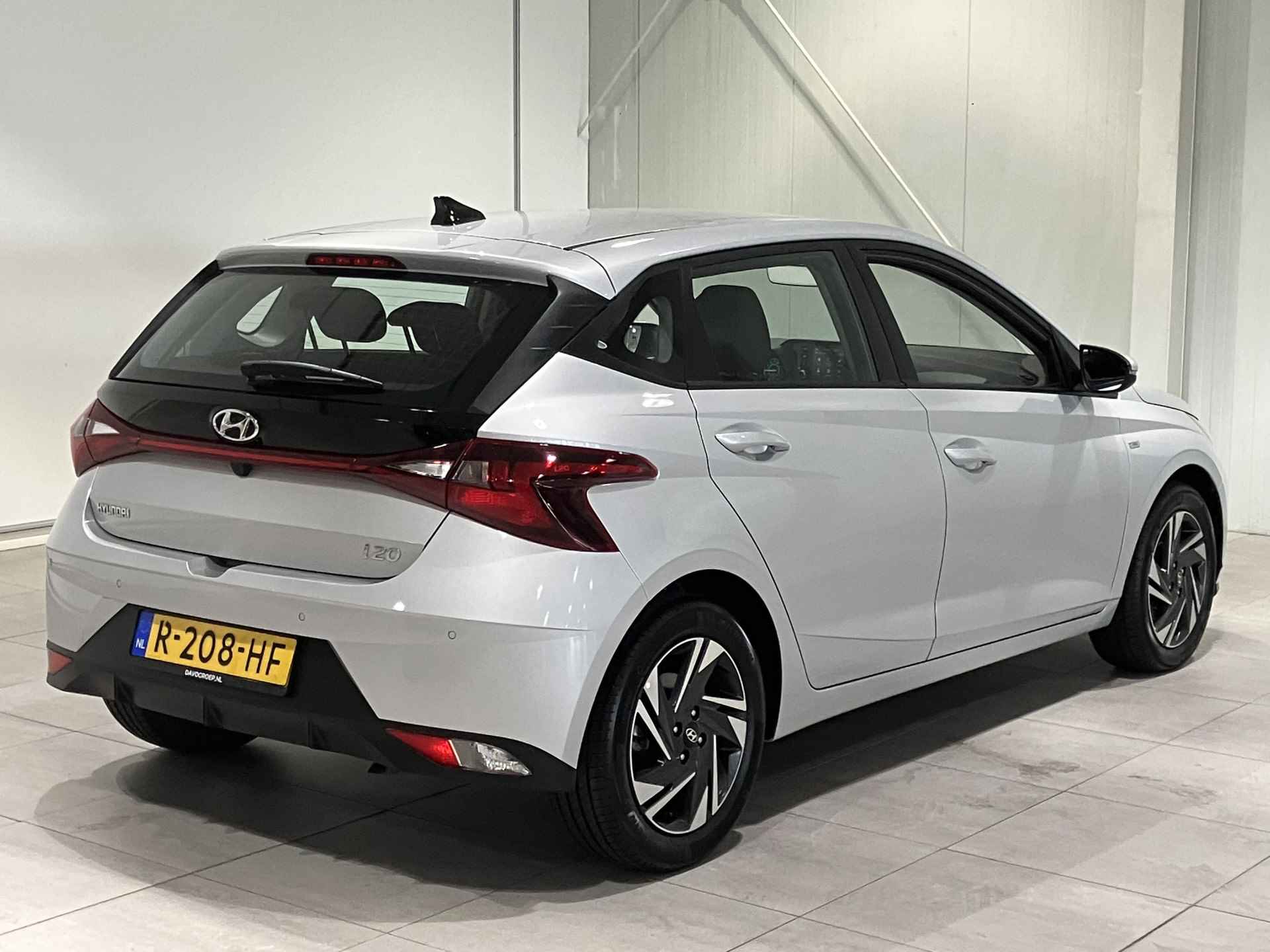 Hyundai i20 1.0 T-GDI Comfort Automaat AUTOMAAT 7DCT | ANDROID / APPLE NAVIGATIE | PARKEERCAMERA + SENSOREN ACHTER - 27/33