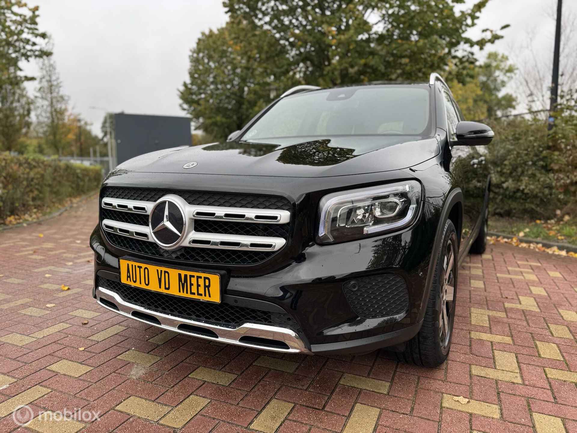 Mercedes GLB 200 / Navigatie / Half leder / Luxe - 10/37