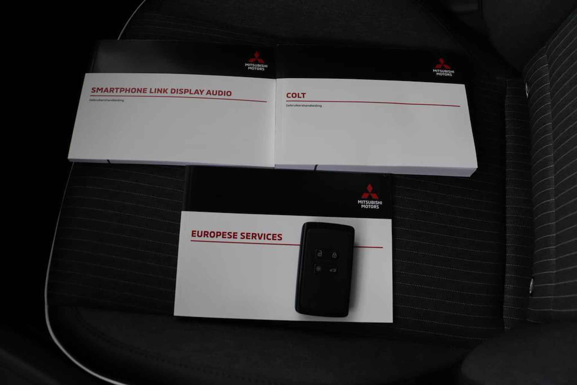 Mitsubishi Colt 1.0T MT First Edition | Apple Carplay/Android Auto | lichtmetalen velgen 17" | voorstoelen/stuurwiel verwarmd | cruise control adaptief | keyless entry/start | - 14/54