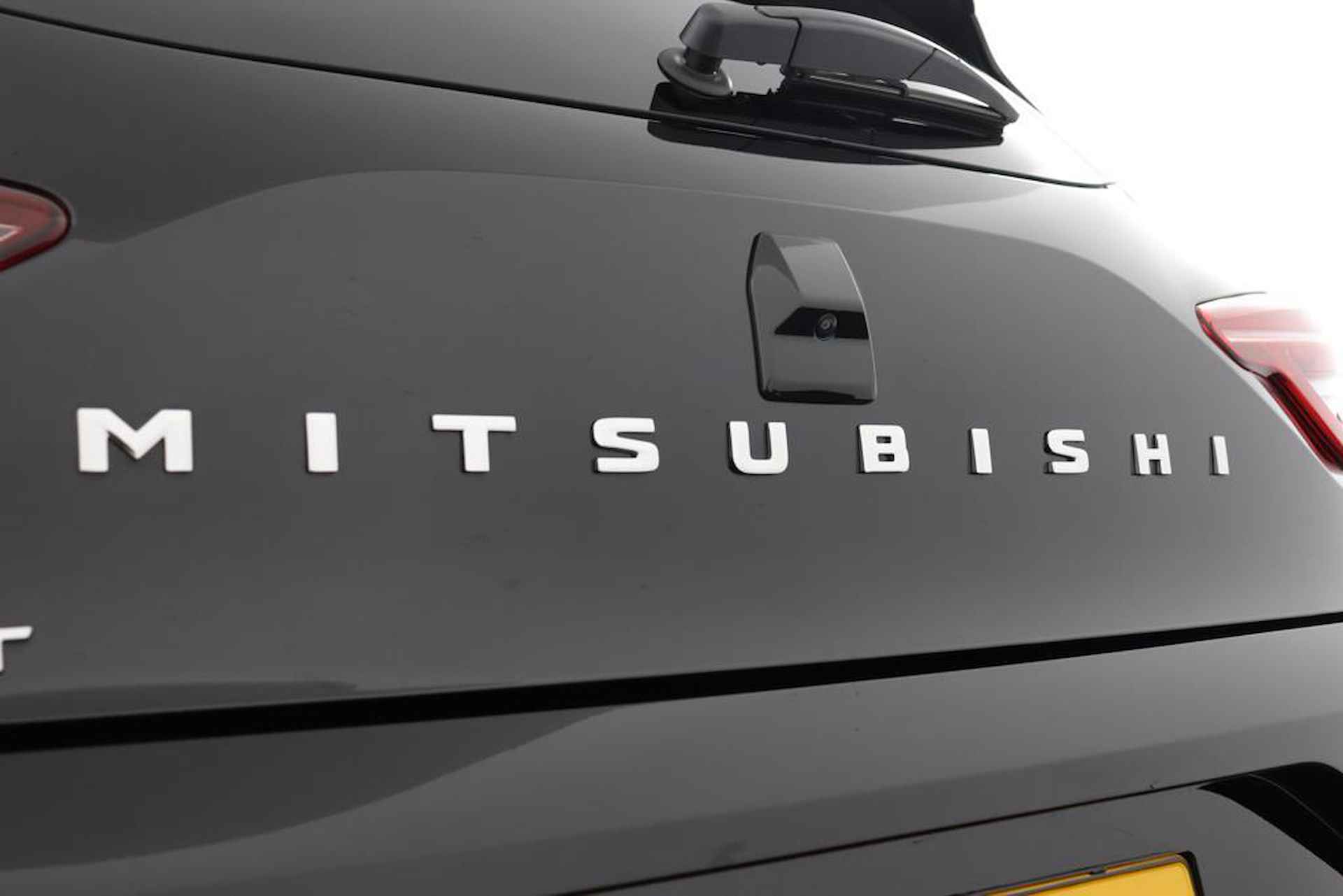 Mitsubishi Colt 1.0T MT First Edition | Apple Carplay/Android Auto | lichtmetalen velgen 17" | voorstoelen/stuurwiel verwarmd | cruise control adaptief | keyless entry/start | - 38/54