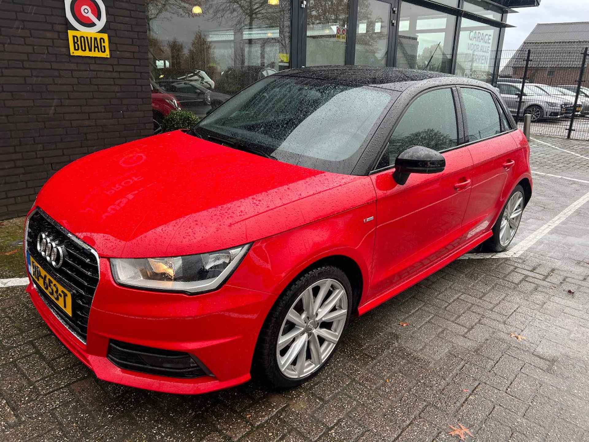 AUDI A1 1.0 TFSI ADVANCE S LINE - 9/26