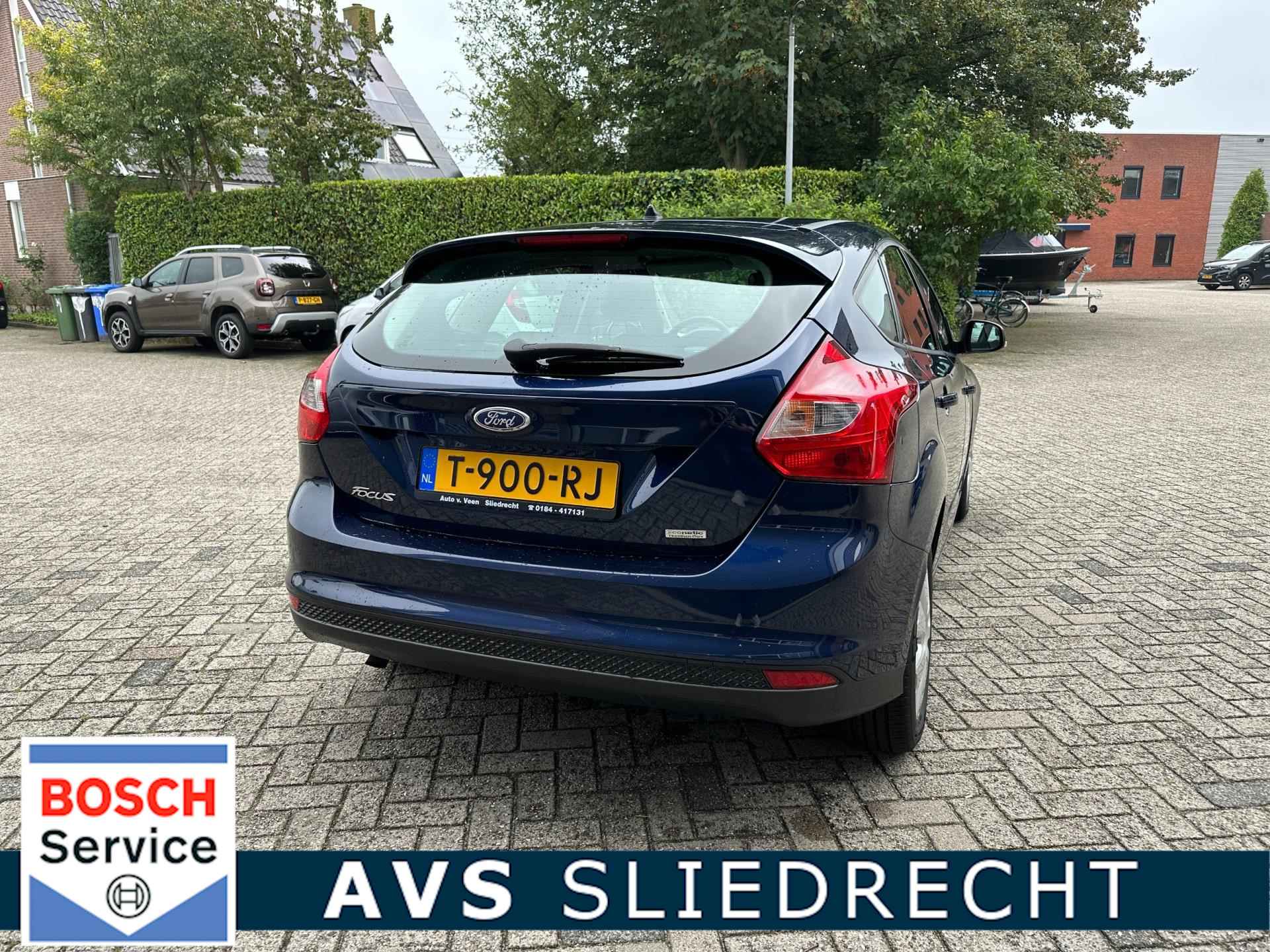 Ford FOCUS 1.0 EcoBoost Trend / Airco / Audio / USB - 2/29