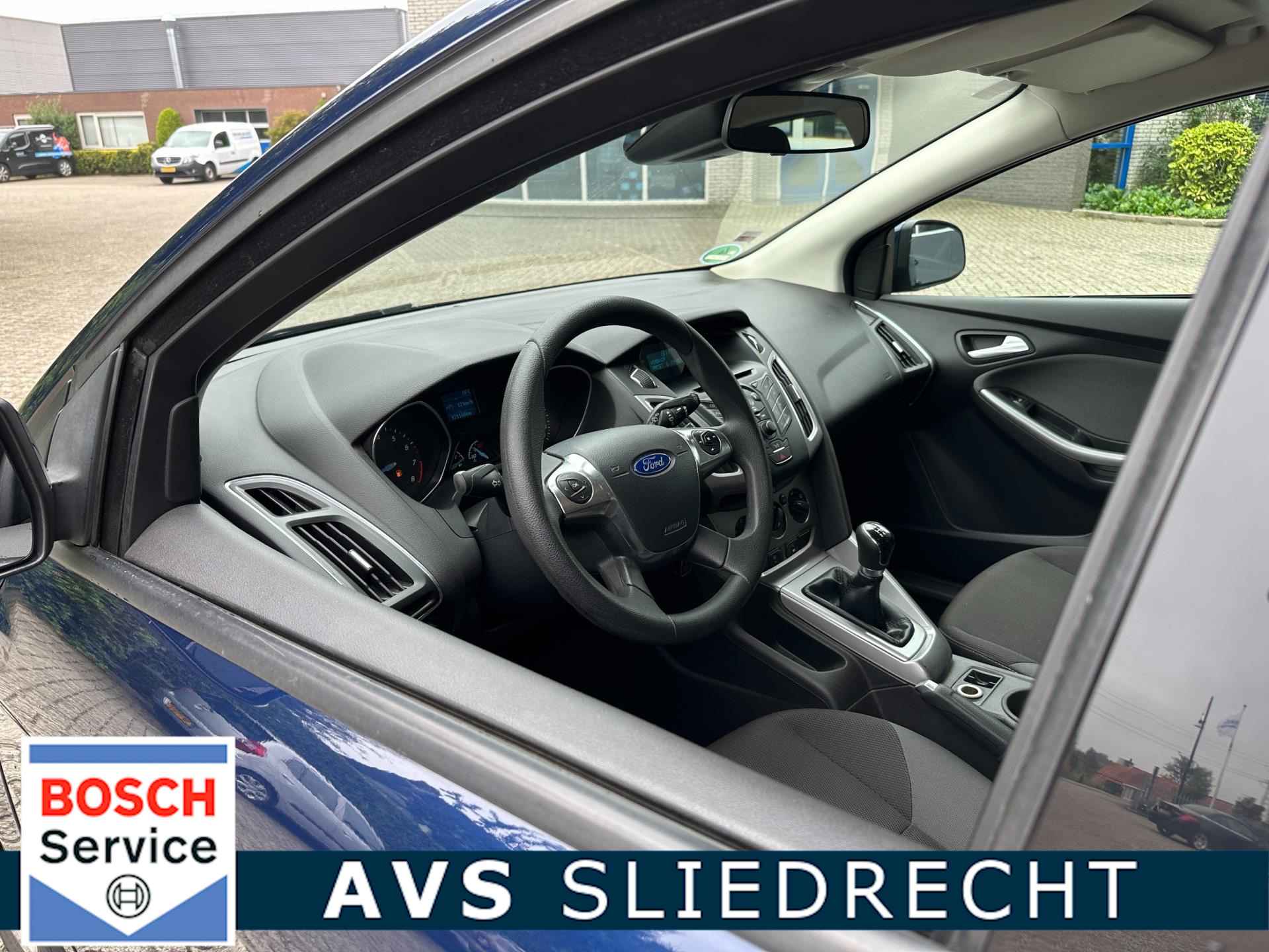 Ford FOCUS 1.0 EcoBoost Trend / Airco / Audio / USB - 4/29