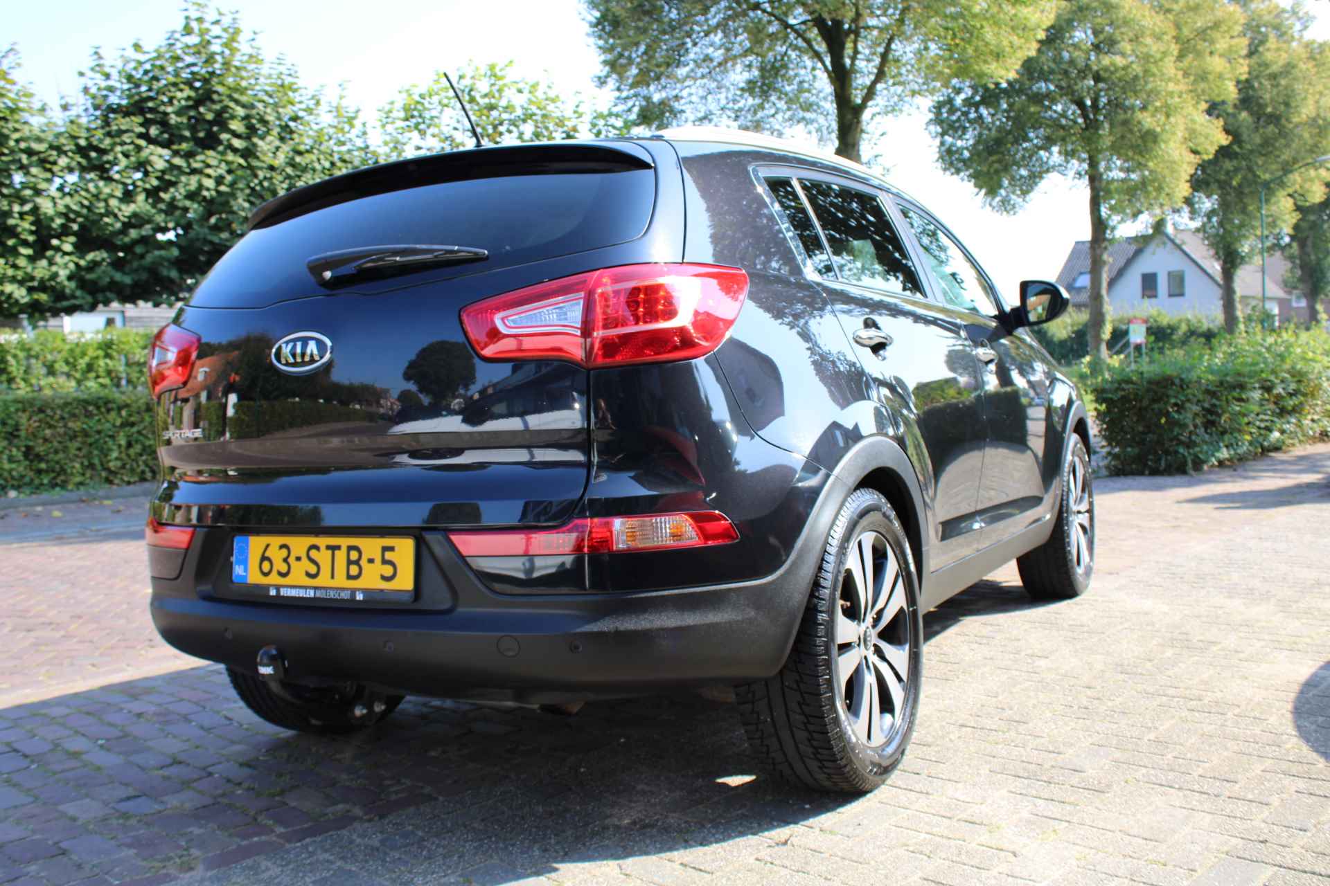 KIA Sportage 2.0 CVVT 2WD X-Clusive Automaat + 18"/ Navi/ Clima/ Cruise/ Panorama/ Leder/ NL auto - 8/46