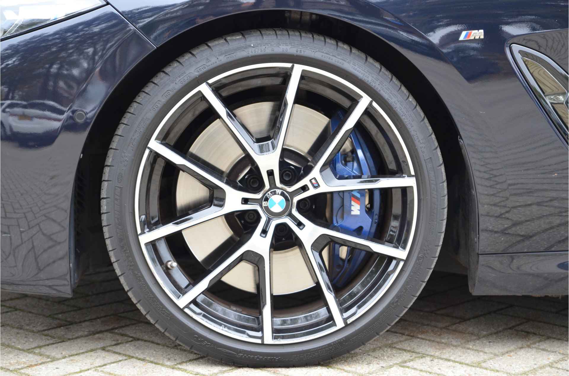 BMW 8 Serie M850i xDrive High Executive Automaat / M Carbondak / Laserlicht / Soft Close / Active Steering / Multifunctionele Stoelen / Comfort Access - 9/22