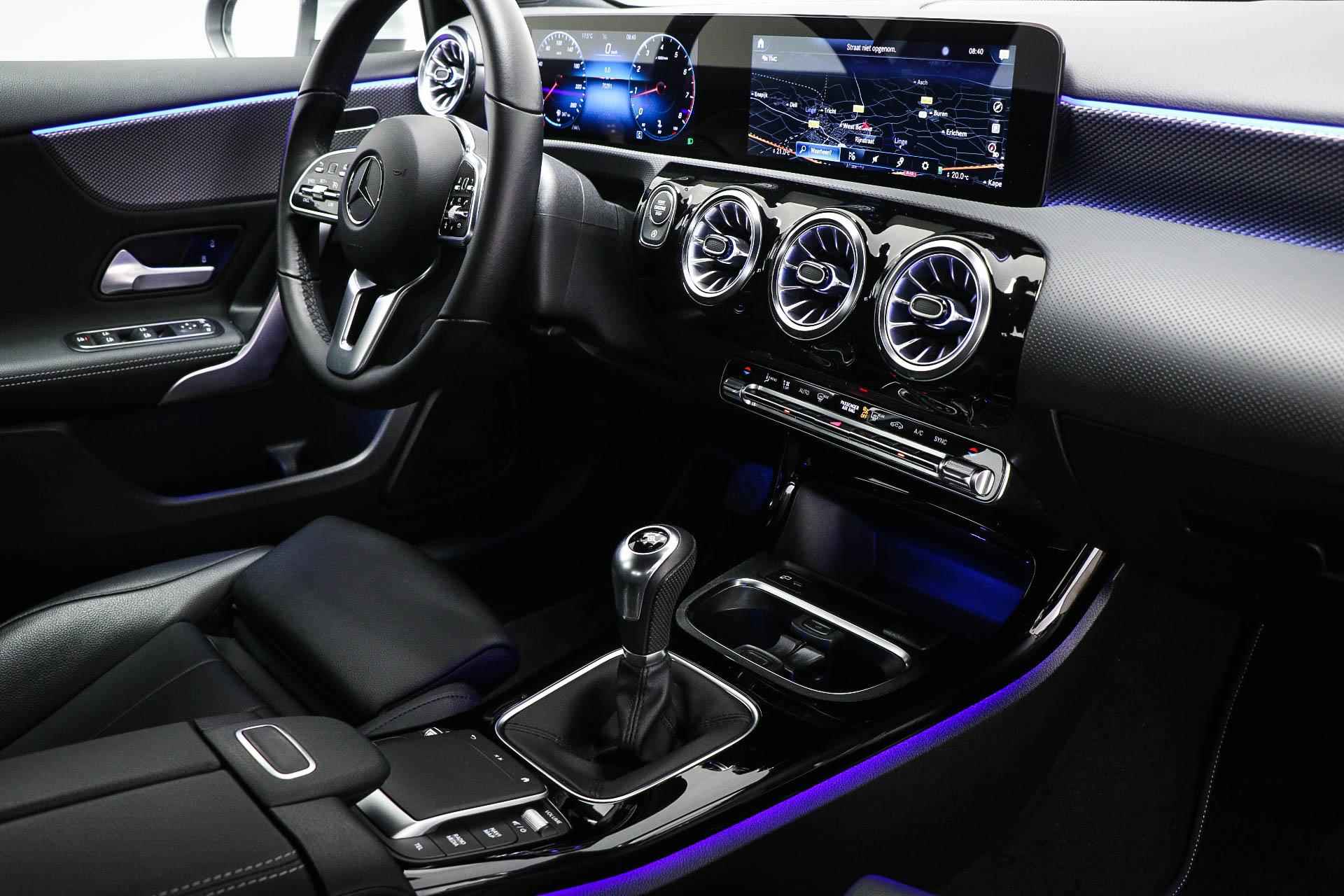 Mercedes-Benz A-klasse 180 Business Solution Luxury | WIDESCREEN | SFEERVERLICHTING | DAB | APPLE | CAMERA - 3/61