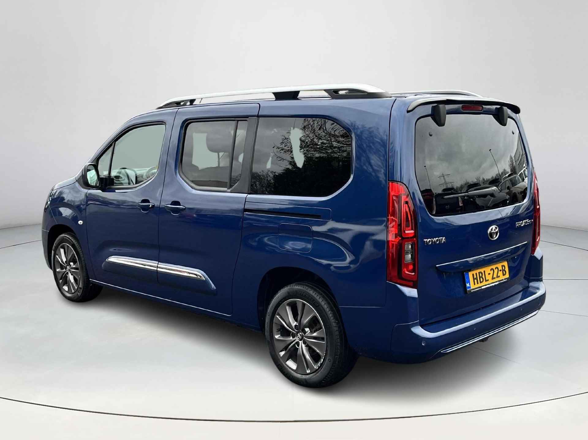 Toyota PROACE CITY Verso 1.2 Turbo Dynamic Long 7p. | Apple CarPlay/Android auto | 360 graden camera | 7 persoons - 4/31