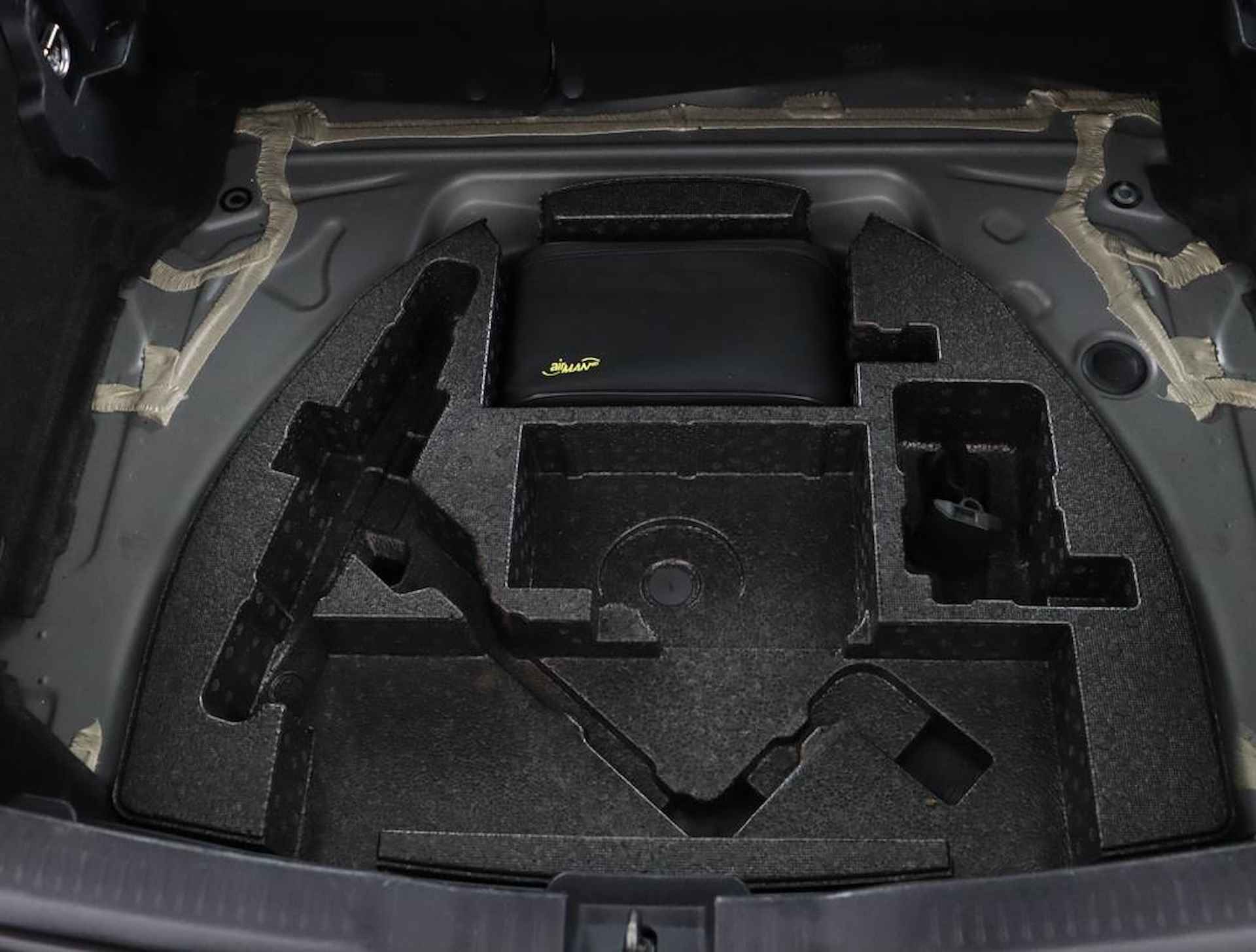 Toyota Auris 1.8 Hybrid Lease Navigatie | Trekhaak | Parkeerhulp camera | Cruise control | - 32/53