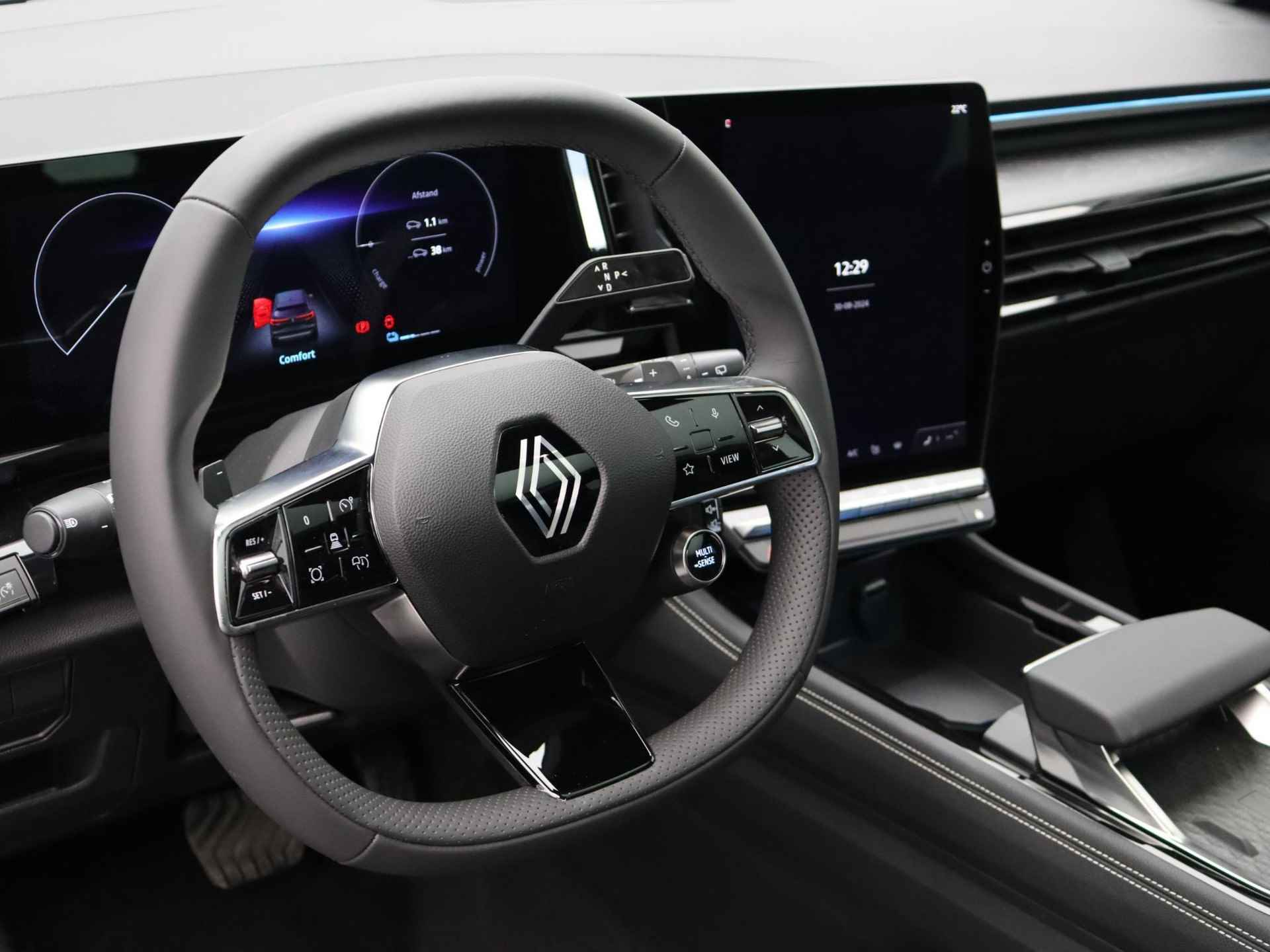 Renault Austral E-Tech Hybrid 200pk Iconic | Panoramisch dak | Harman kardon | Active driver assist | - 17/53