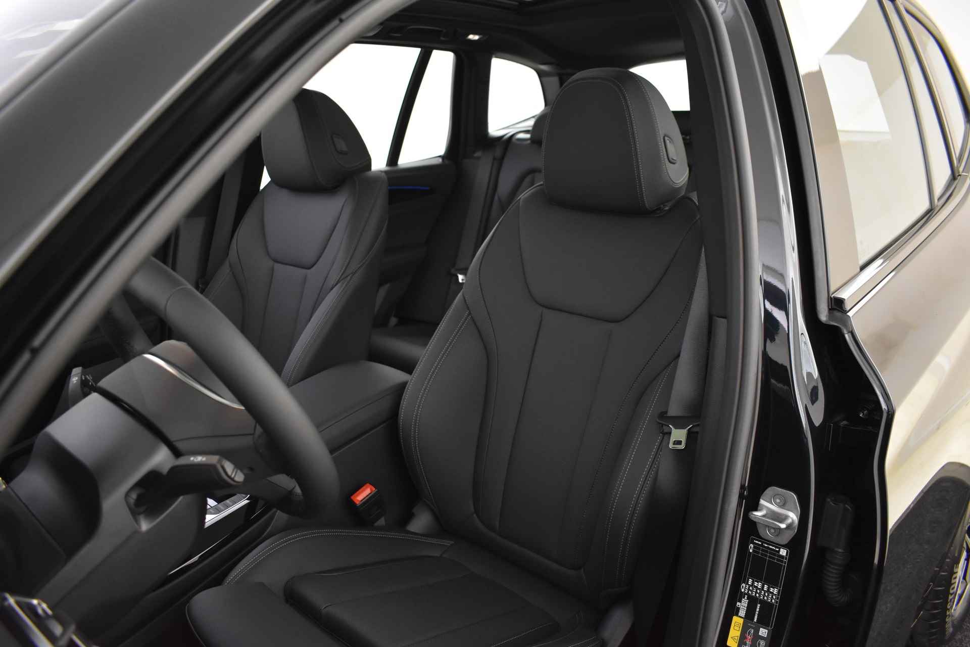 BMW iX3 Executive 74 kWh / Adaptief onderstel / Adaptieve LED / Sportstoelen / Driving Assistant Professional / Live Cockpit Professional / Parking Assistant - 6/52