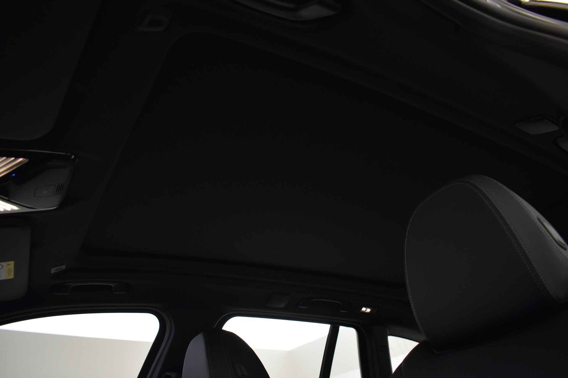 BMW iX3 Executive 74 kWh / Adaptief onderstel / Adaptieve LED / Sportstoelen / Driving Assistant Professional / Live Cockpit Professional / Parking Assistant - 10/52