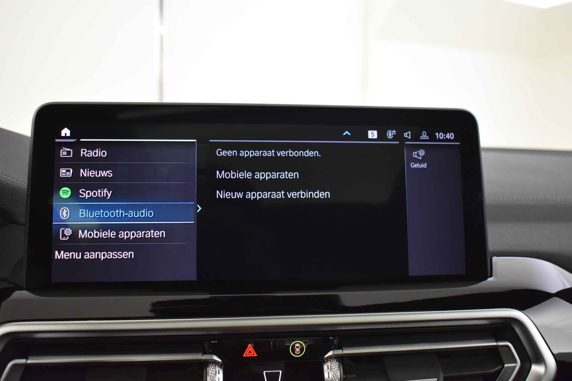 BMW iX3 Executive 74 kWh / Adaptief onderstel / Adaptieve LED / Sportstoelen / Driving Assistant Professional / Live Cockpit Professional / Parking Assistant - 40/52