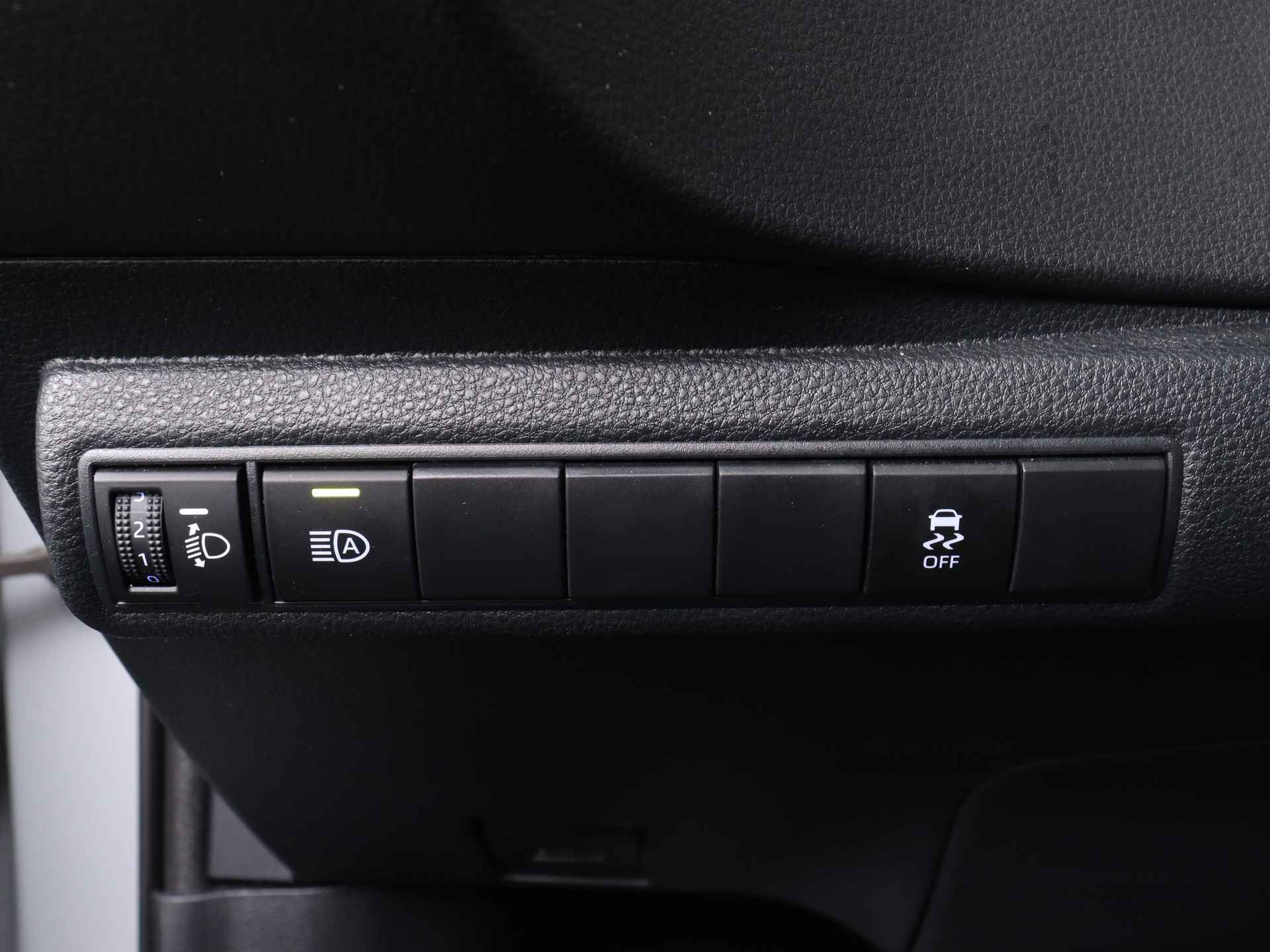 Toyota Corolla Touring Sports 1.8 Hybrid Active | Apple CarPlay | Android Auto | - 29/37
