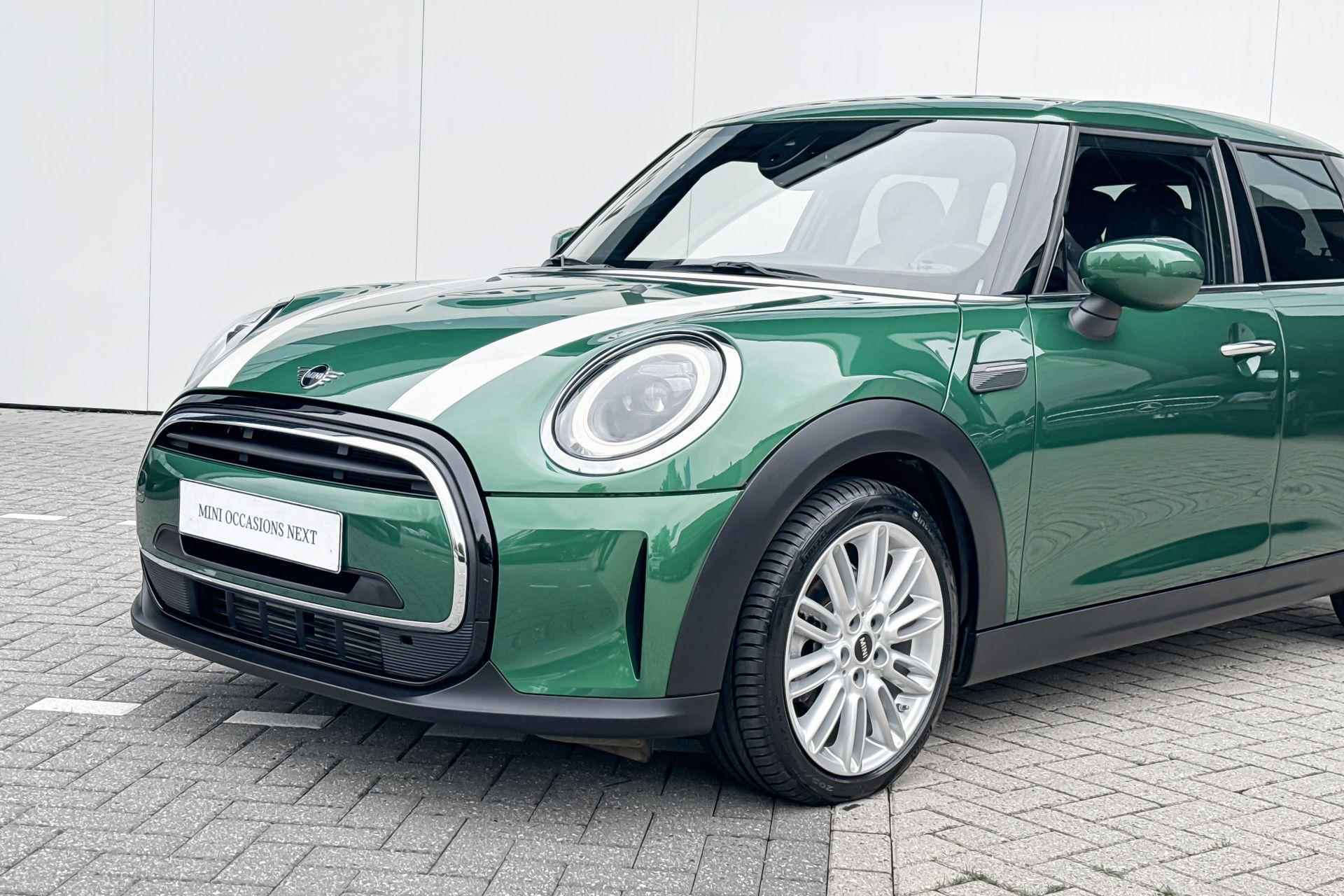 MINI 5-deurs Cooper Classic | Selections - 18/20