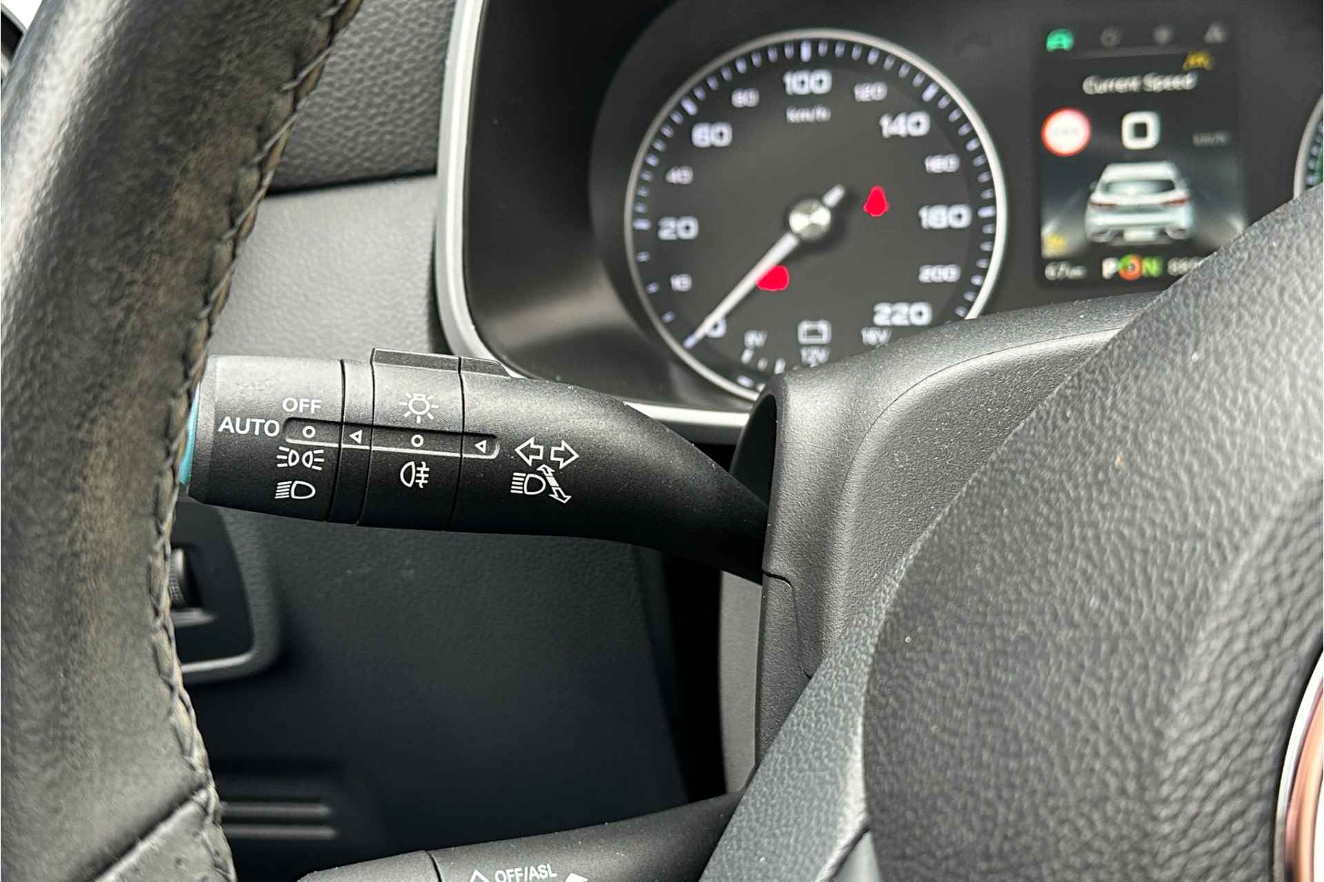MG ZS EV Luxury 45 kWh INCL BTW! | Pano | Leder | Camera !!LENTE DEALS!!! - 26/31