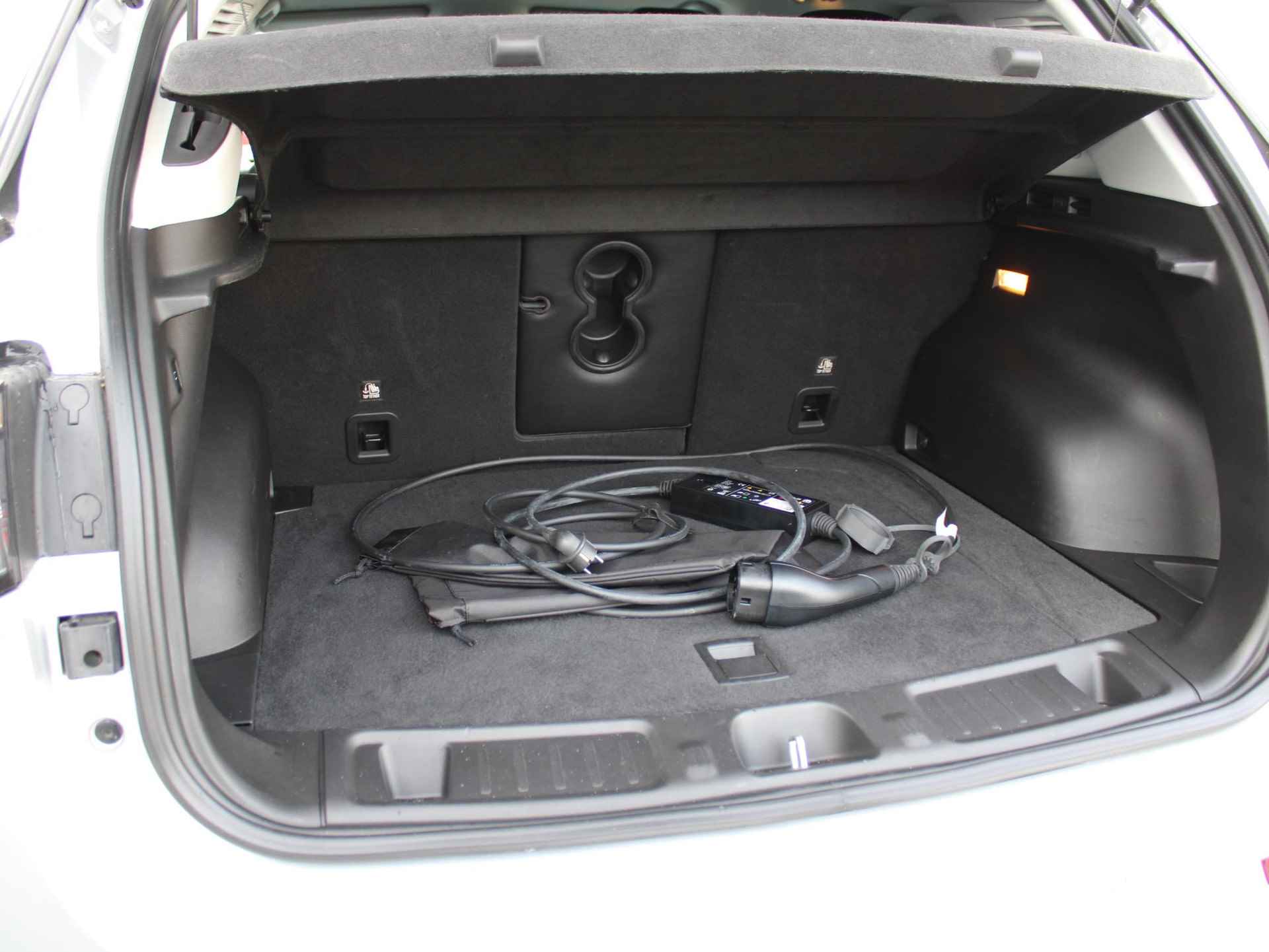 Jeep Compass 4xe 240 Plug-in Hybrid Electric S | Navi / Leder / Camera / 19inch - 13/29