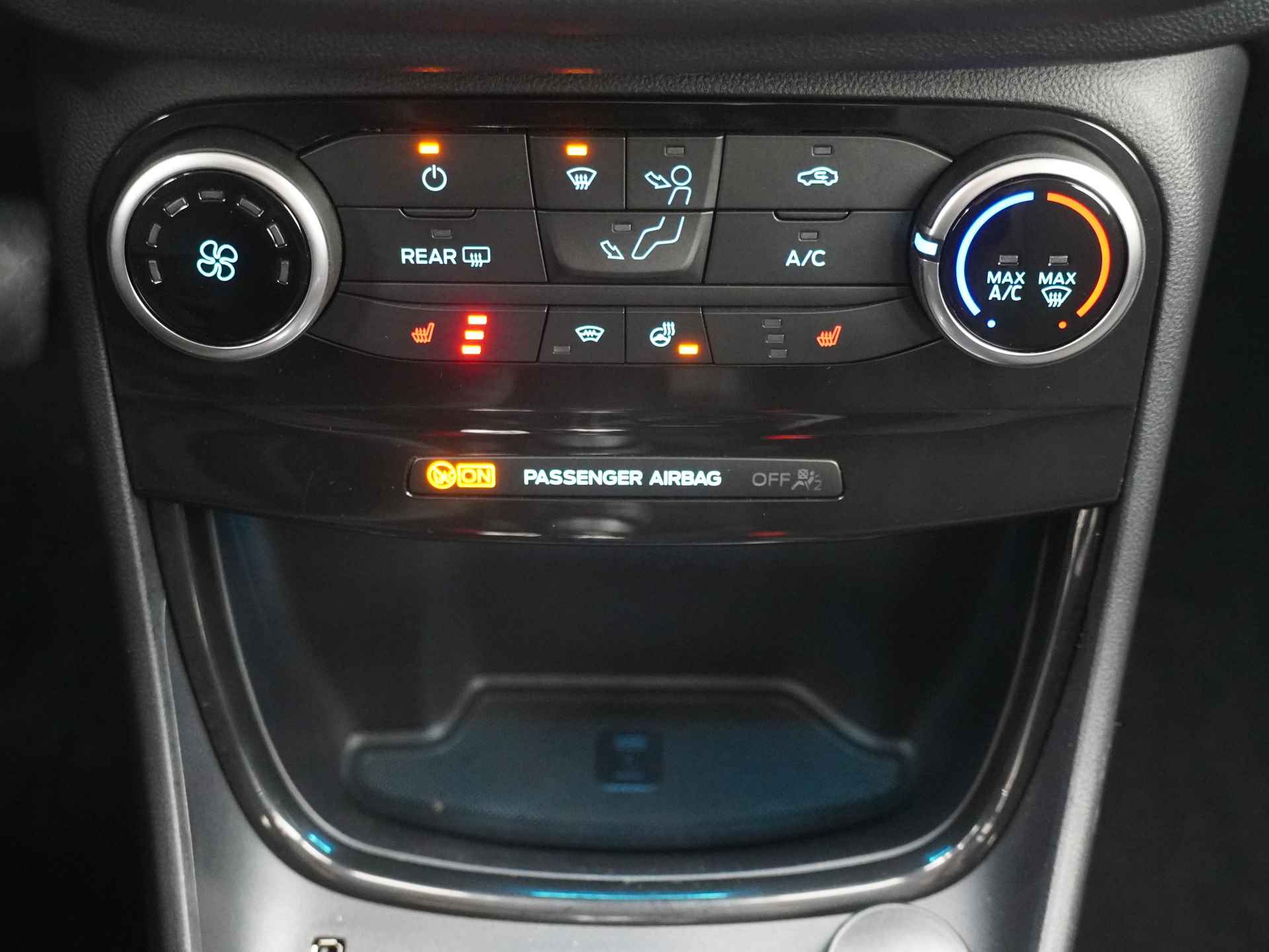 Ford Puma EcoBoost 125PK Hybrid Titanium I Winter Pack I Camera | Adapt. cruise I LED I Fabr gar. tm 05-2027 - 18/22