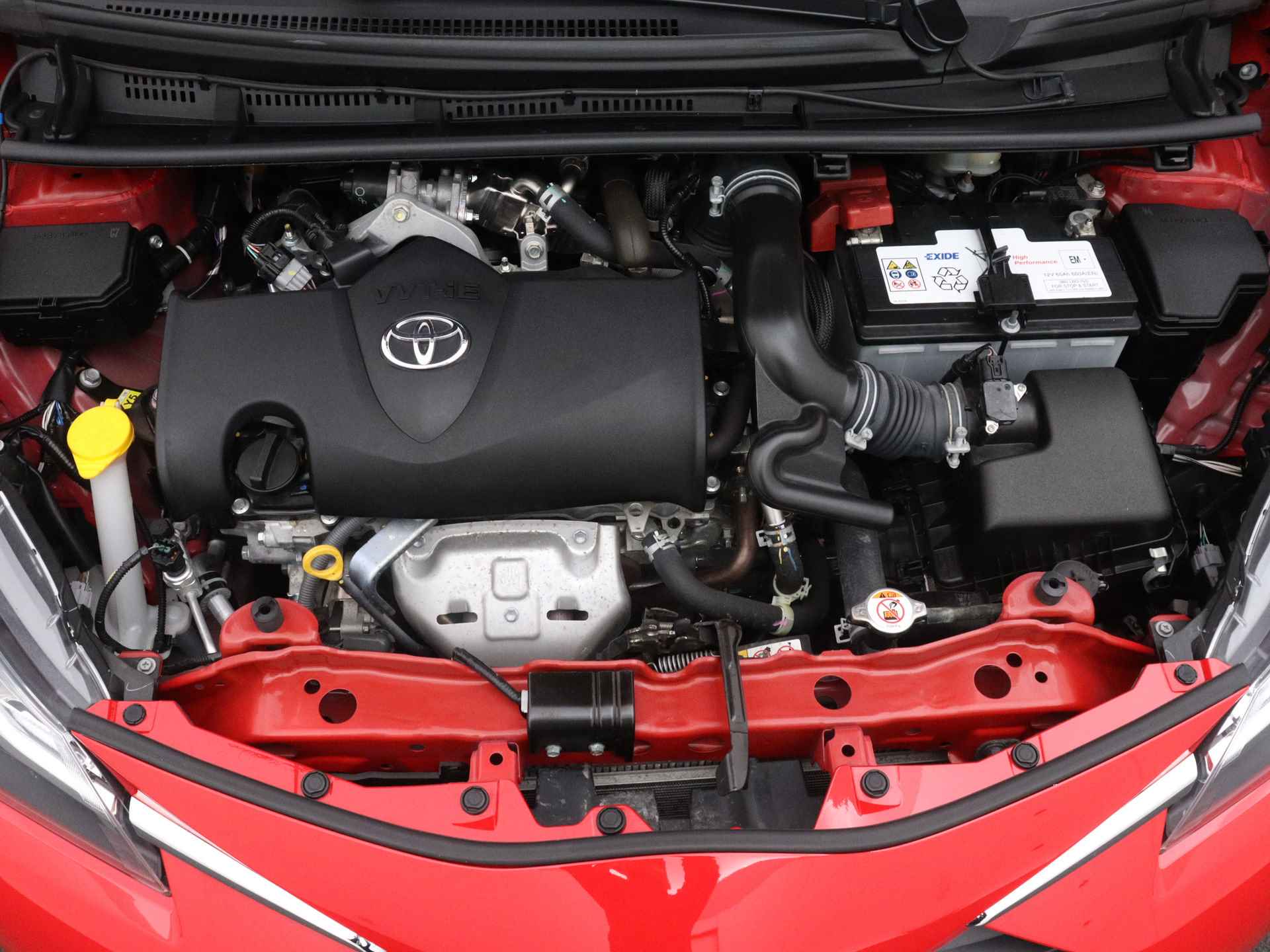Toyota Yaris 1.5 VVT-i Active | Airco | Cruise Control | Parkeercamera | - 40/41