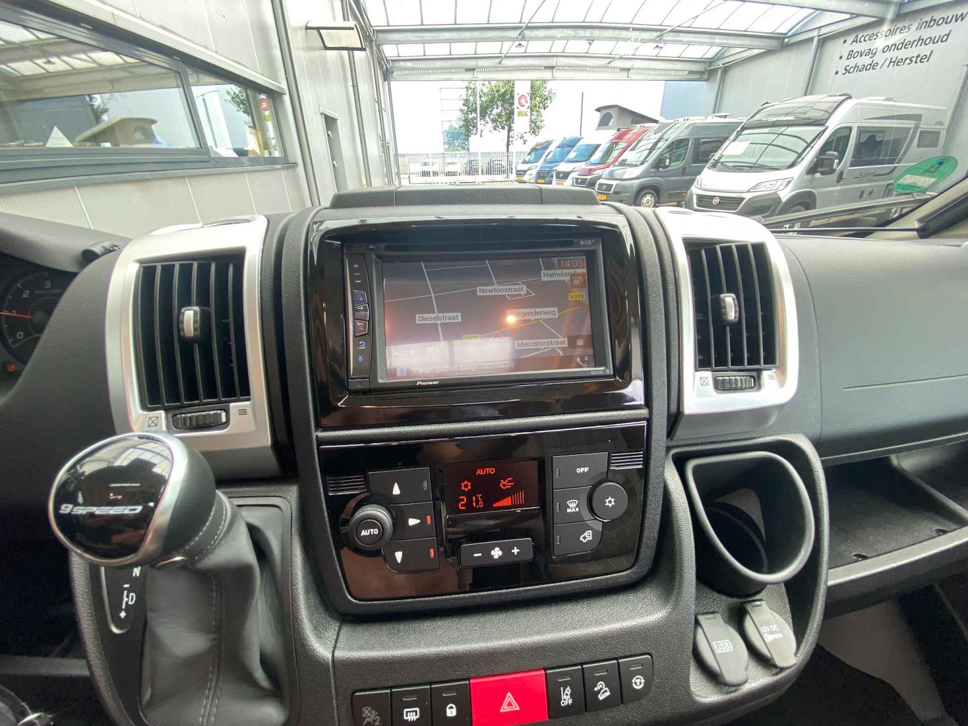 Malibu 640 LE Charming GT AUT CLIMATE CONTROL PALERMO TREKH. - 19/34