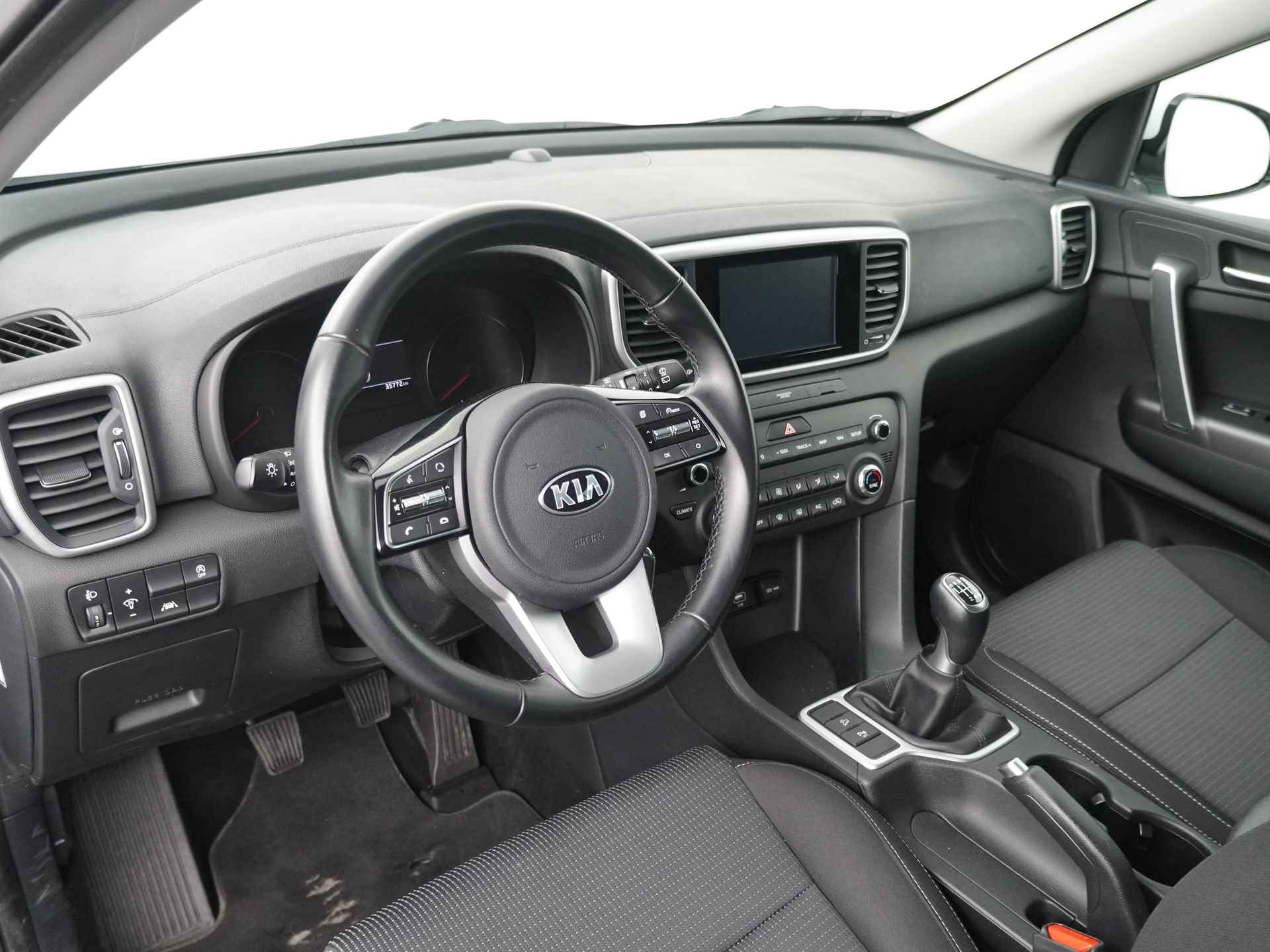 Kia Sportage 1.6 GDI DynamicLine - Navigatie - Climate Control - Apple Carplay/Android Auto - Fabrieksgarantie tot 07-2027 - 18/50