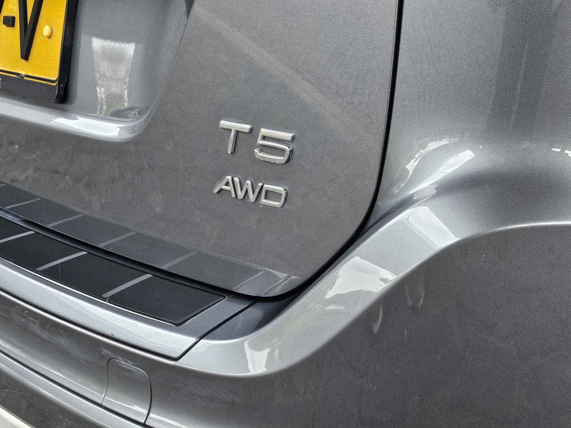 Volvo XC60 2.0 T5 Polar+ | Geen Import | Panorama dak | Trekhaak - 11/26