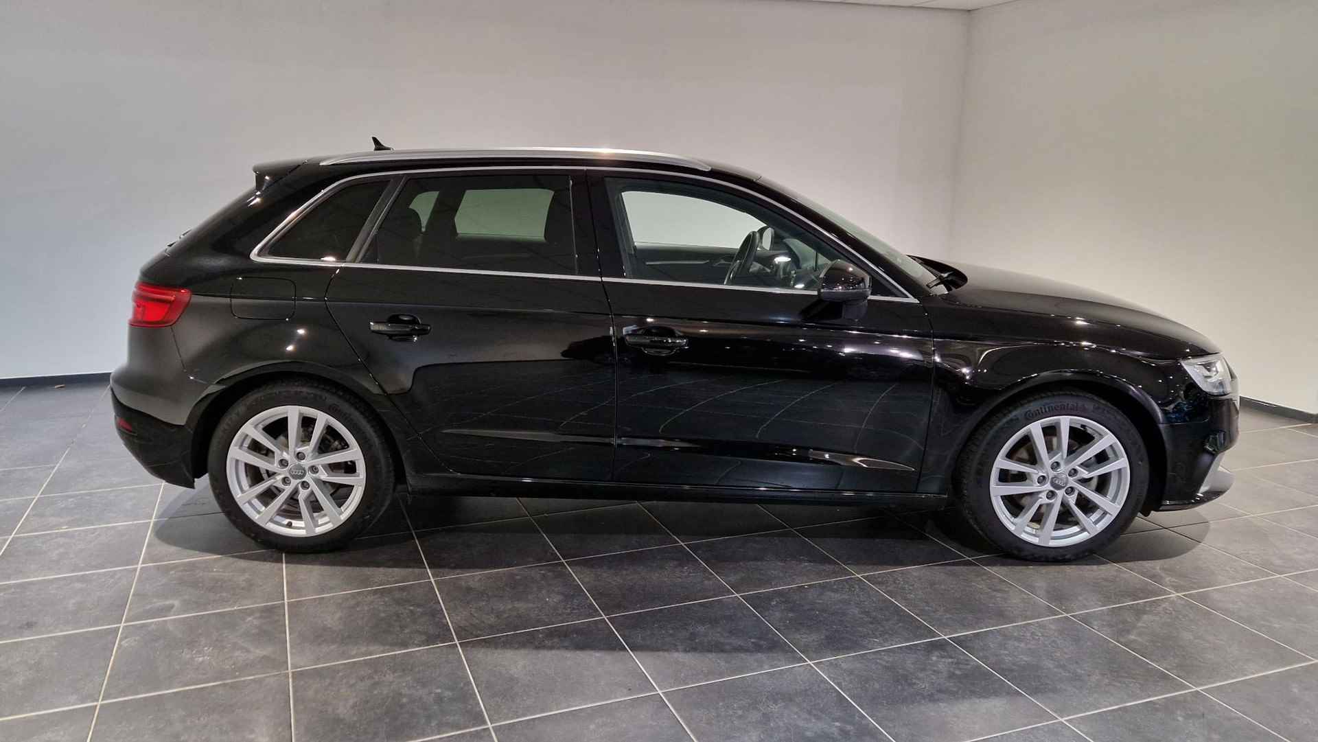 Audi A3 Sportback 30 TFSI Advance - 12/31