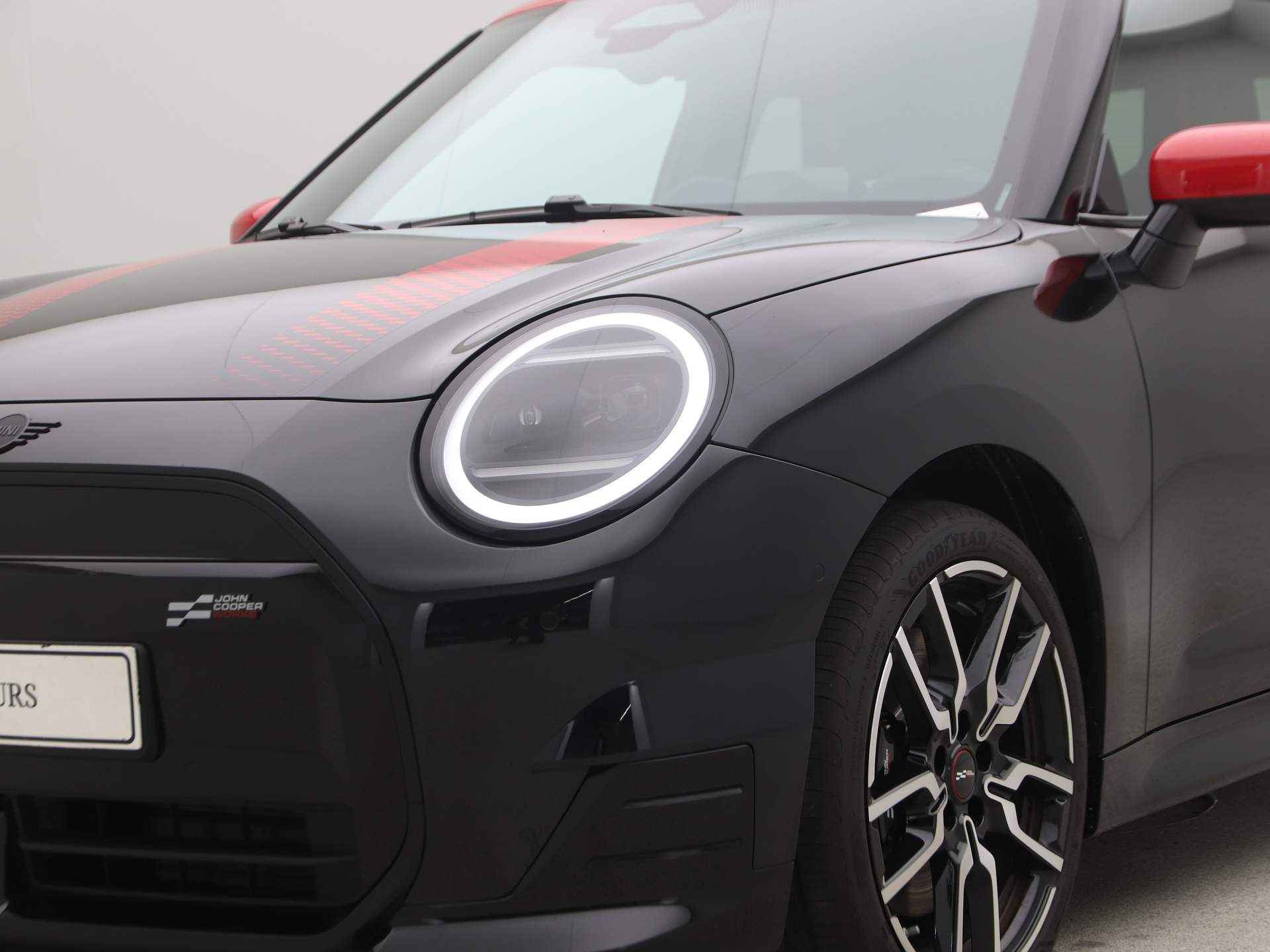 MINI Cooper SE John Cooper Works Pakket M . - 21/22