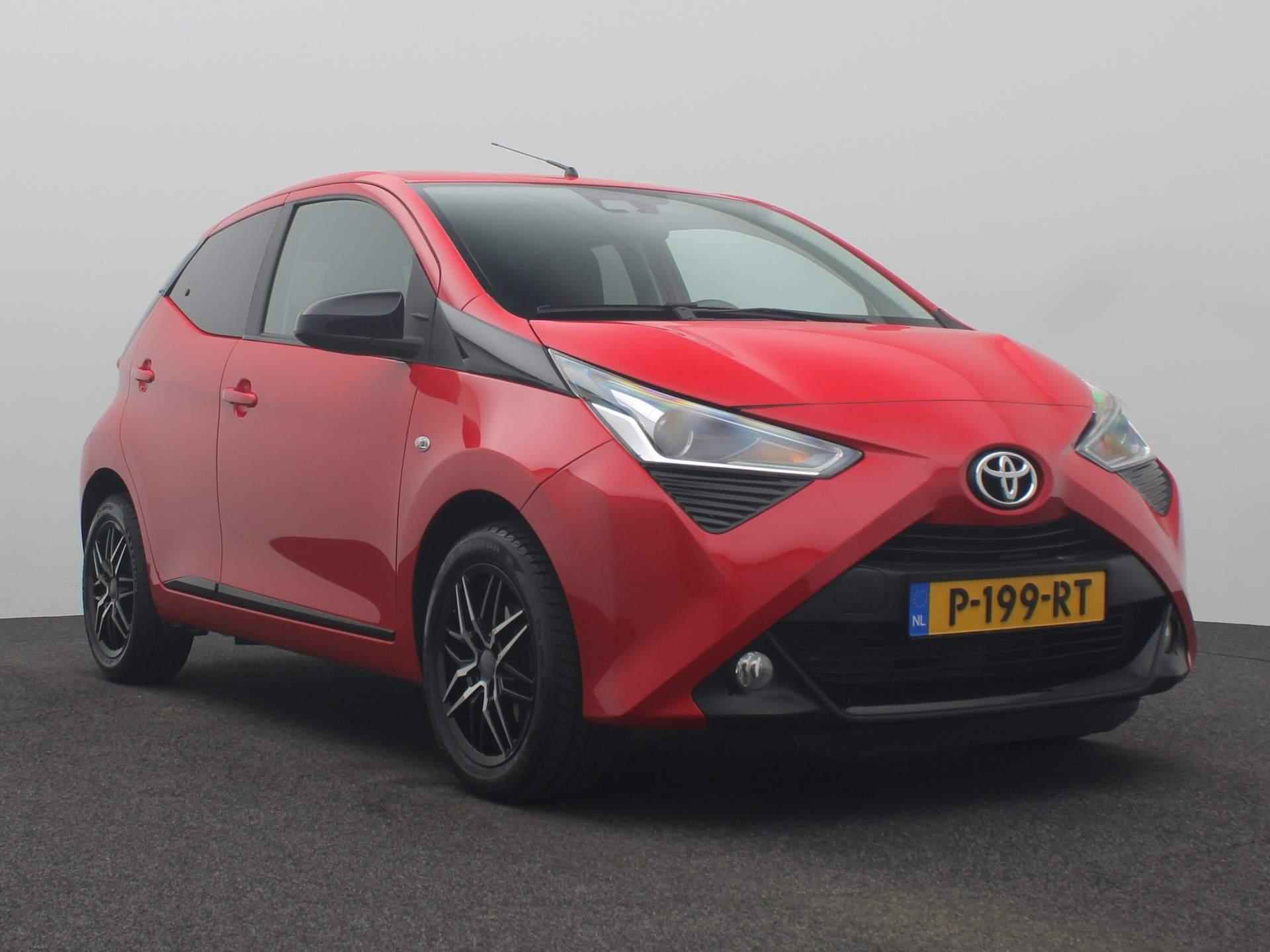 Toyota Aygo 1.0 VVT-i x-play | Parkeercamera | Apple Carplay/Android Auto | Airco | - 7/42